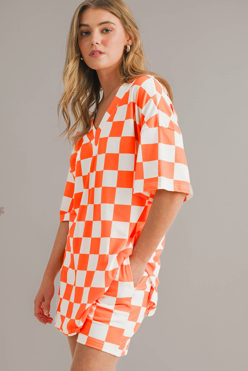 Aapparella - Checkered Print V Neck Top & Shorts Lounge Set | S-XL