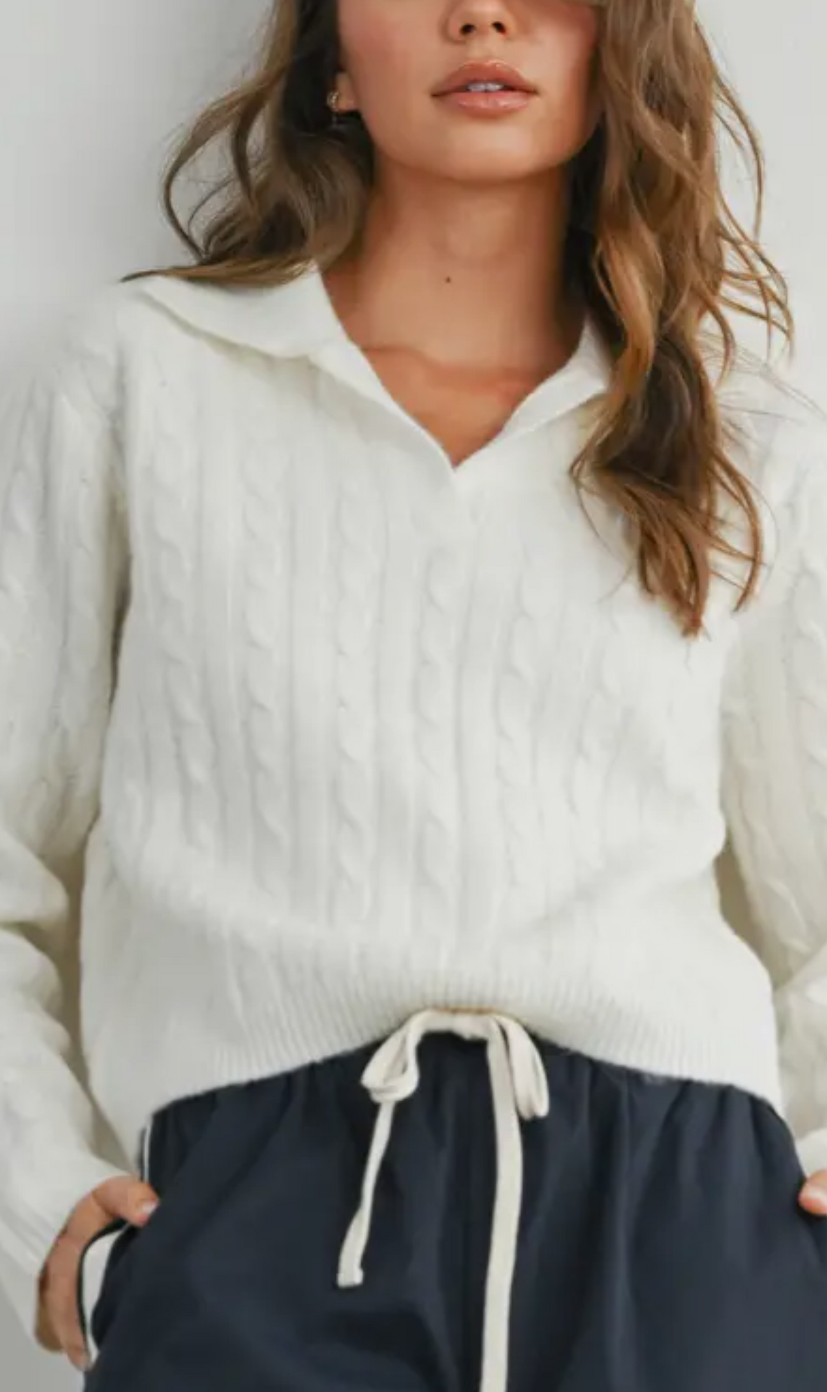BUTTERMELON - Cable-Knit V-Neck Collared Long Sleeve Top - BMW7981