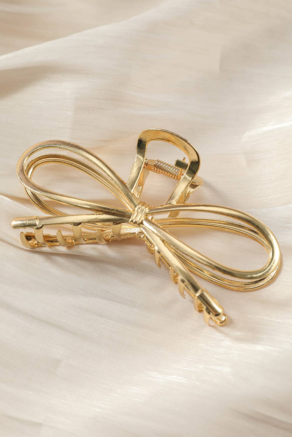 Aapparella - Women Casual Bowknot Shape Claw Clip | One size