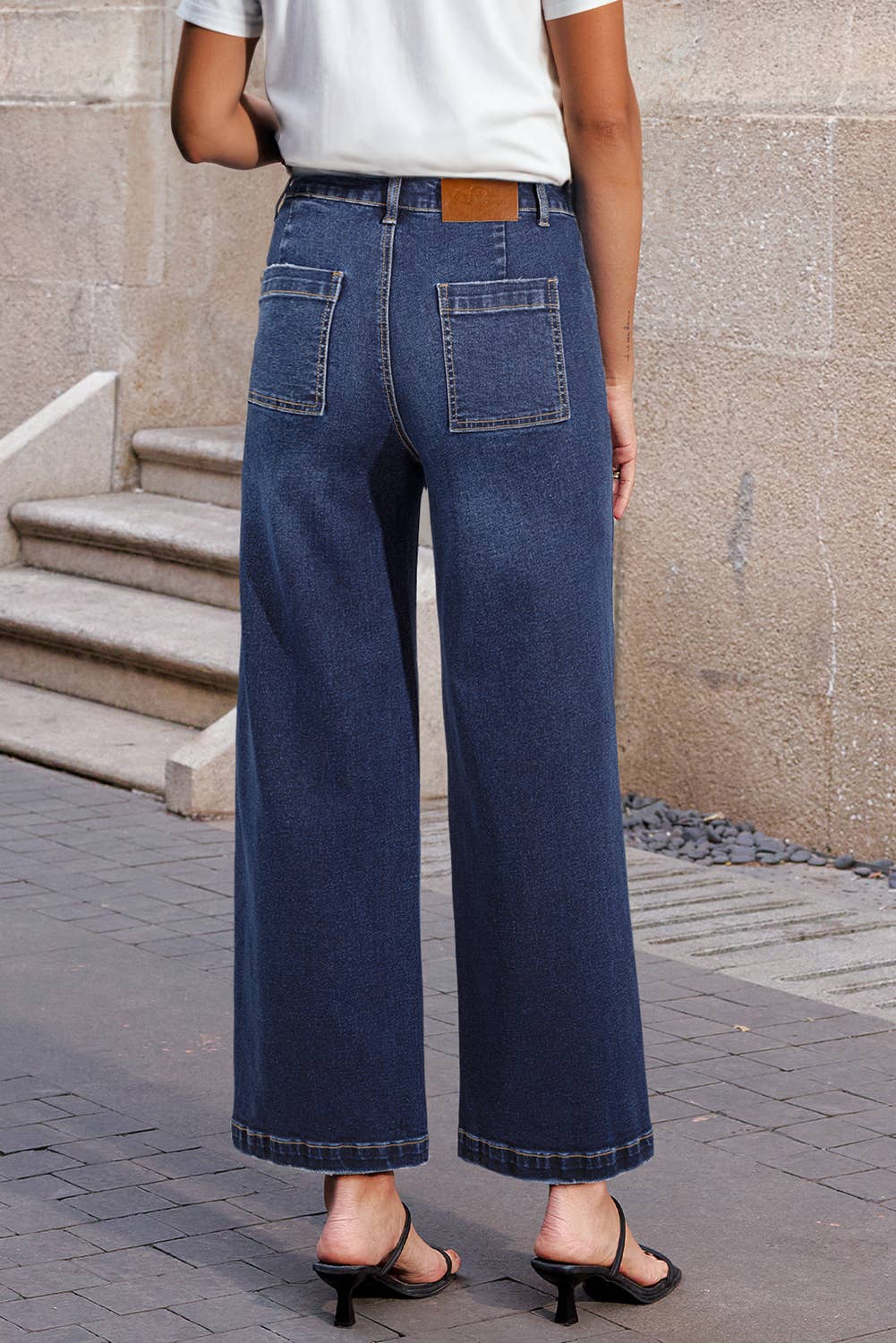 1 the Woman - Mimimalist Patch Pocket Womens Shift Jeans