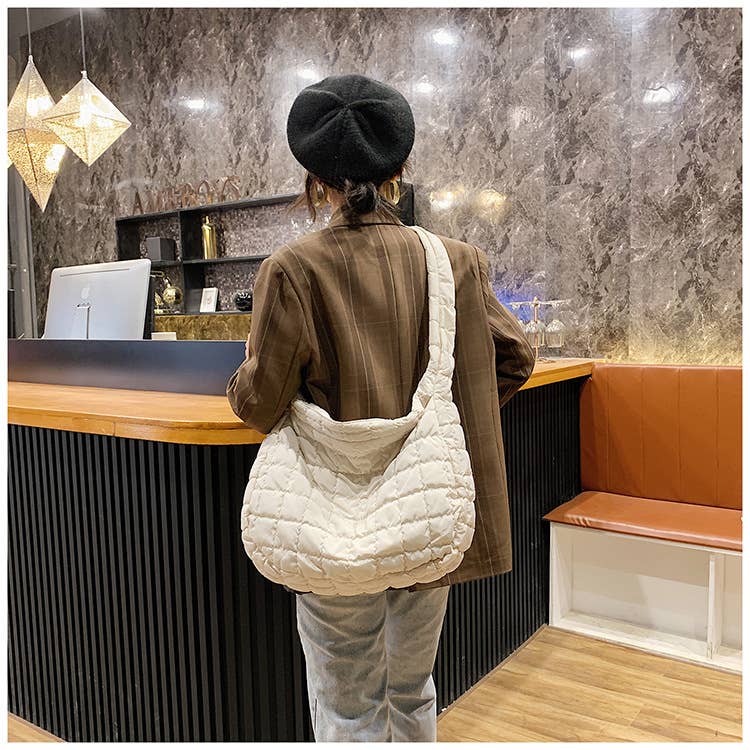 Lovesoft - Quilted Zipper Large Shoulder Bag