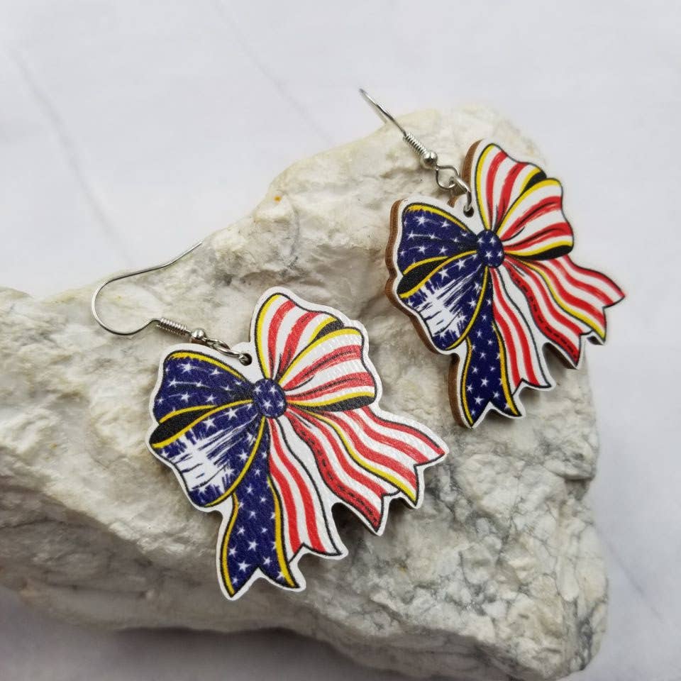 The Pretty Jewellery - Patriotic American Flag Bow Earrings