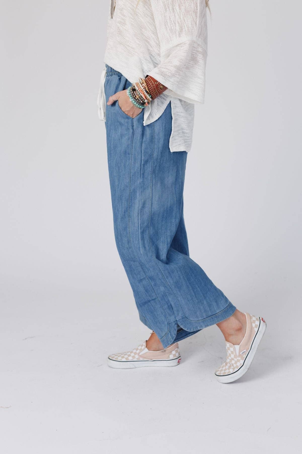 Three Bird Nest - So Comfy Wide Leg Cropped Pant - Denim
