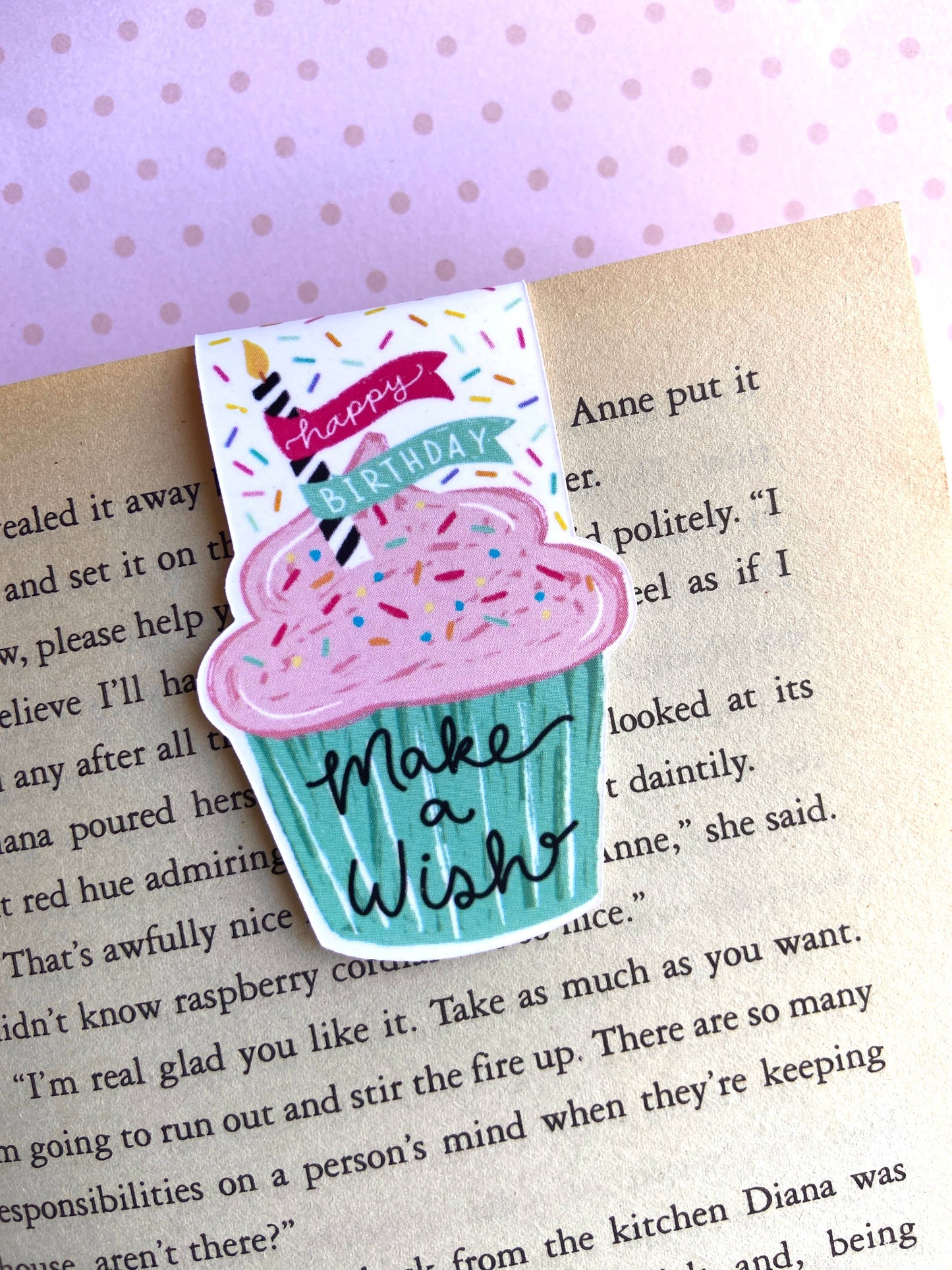 Makerie Day - Birthday Cupcake Magnetic Bookmark