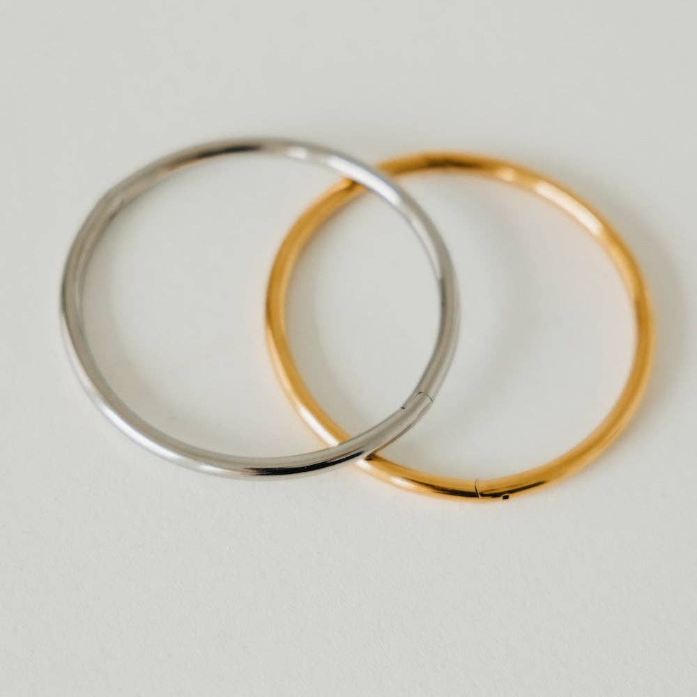 Pretty Simple - Timeless and Chic Bangle Bracelet - WATERPROOF
