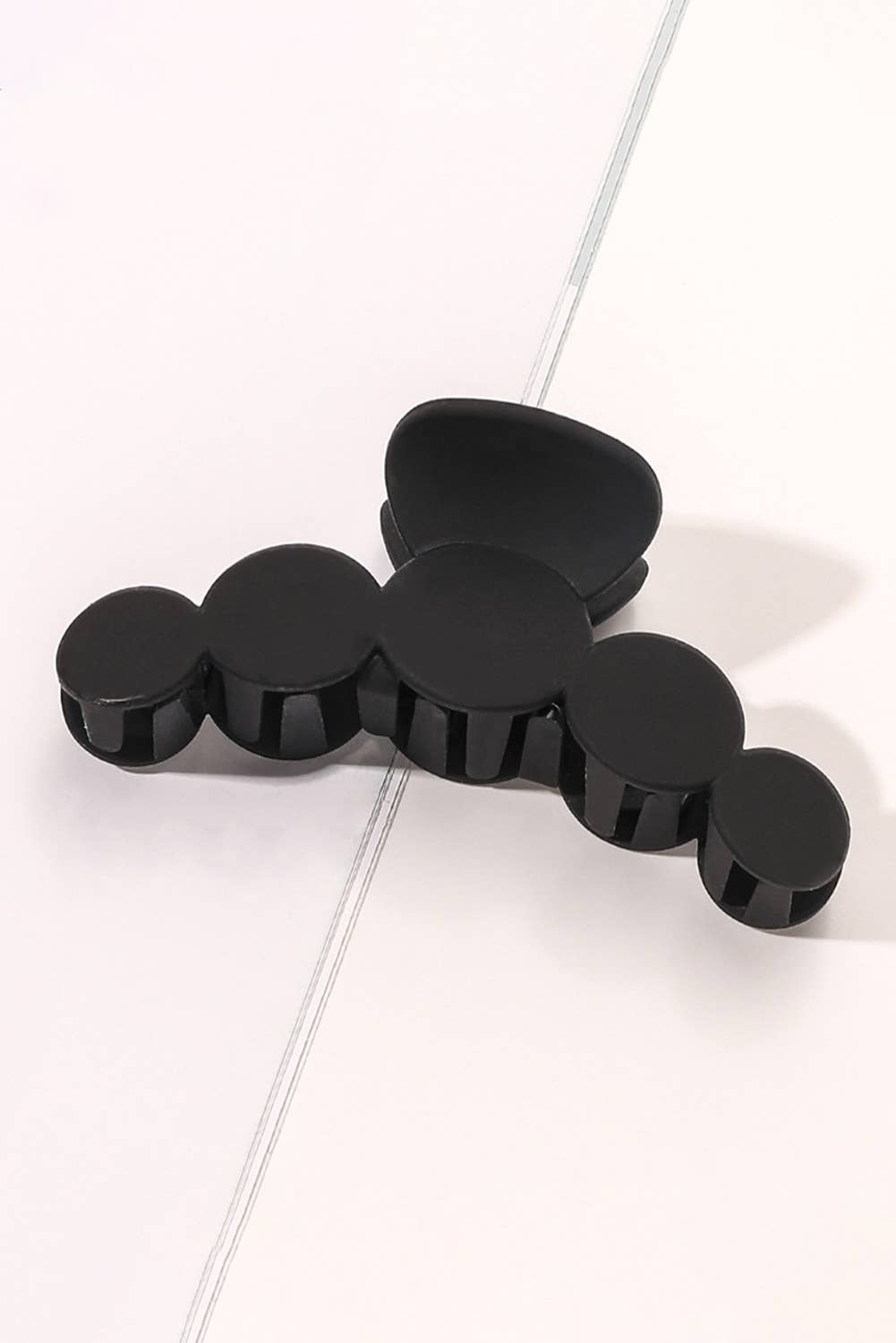 Aapparella - Cute Frosted Hair Claw Clip