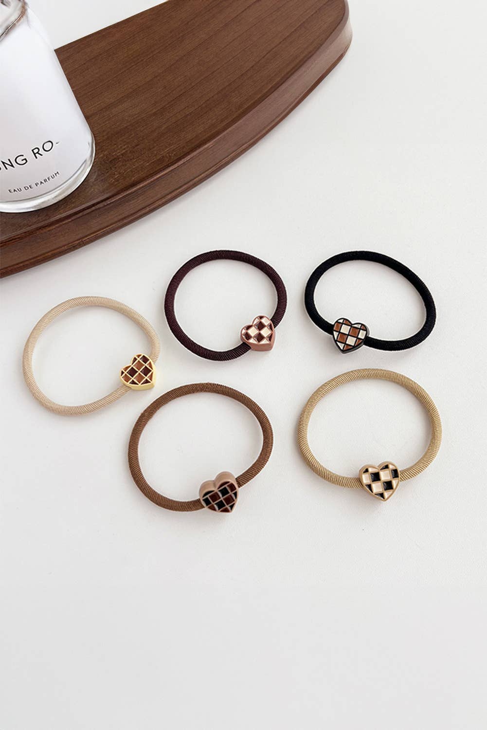 Aapparella - Checkered Heart Decor Hair Tie Set | 5pcs