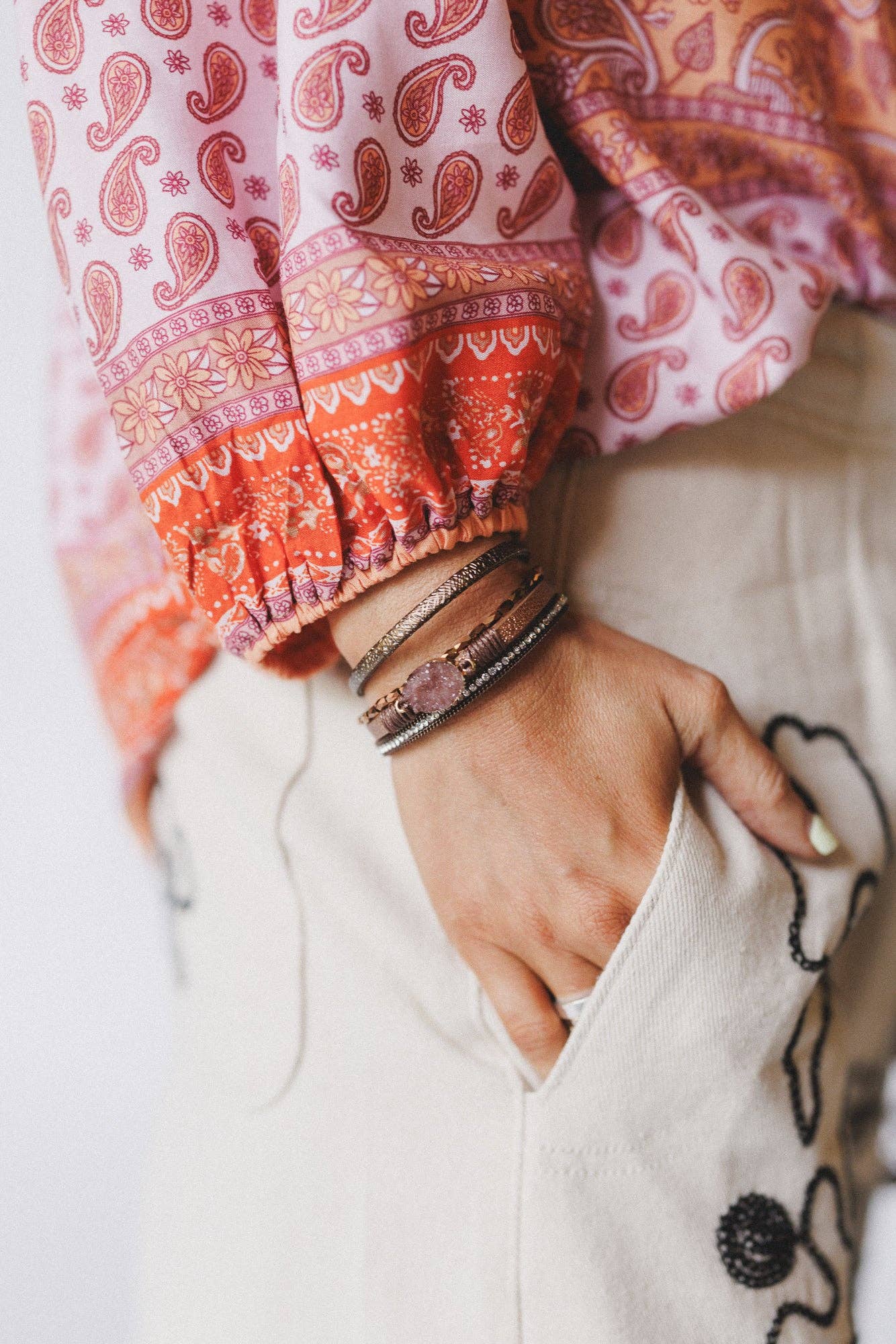 Three Bird Nest - Dusty Horizon Layered Bracelet - Camel