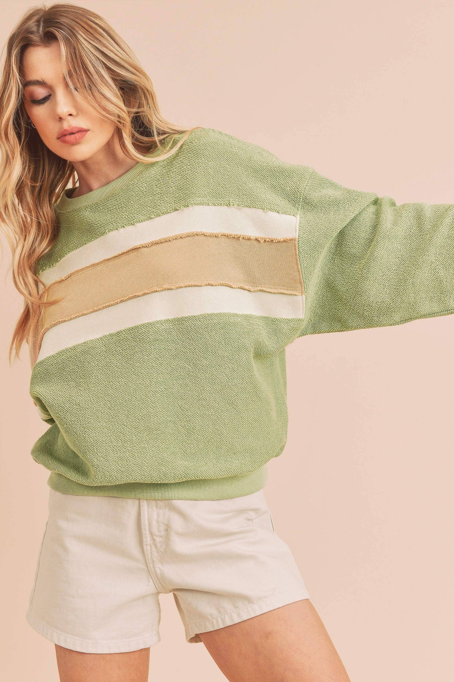 AEMI + CO - 846AD Winnie Sweatshirt