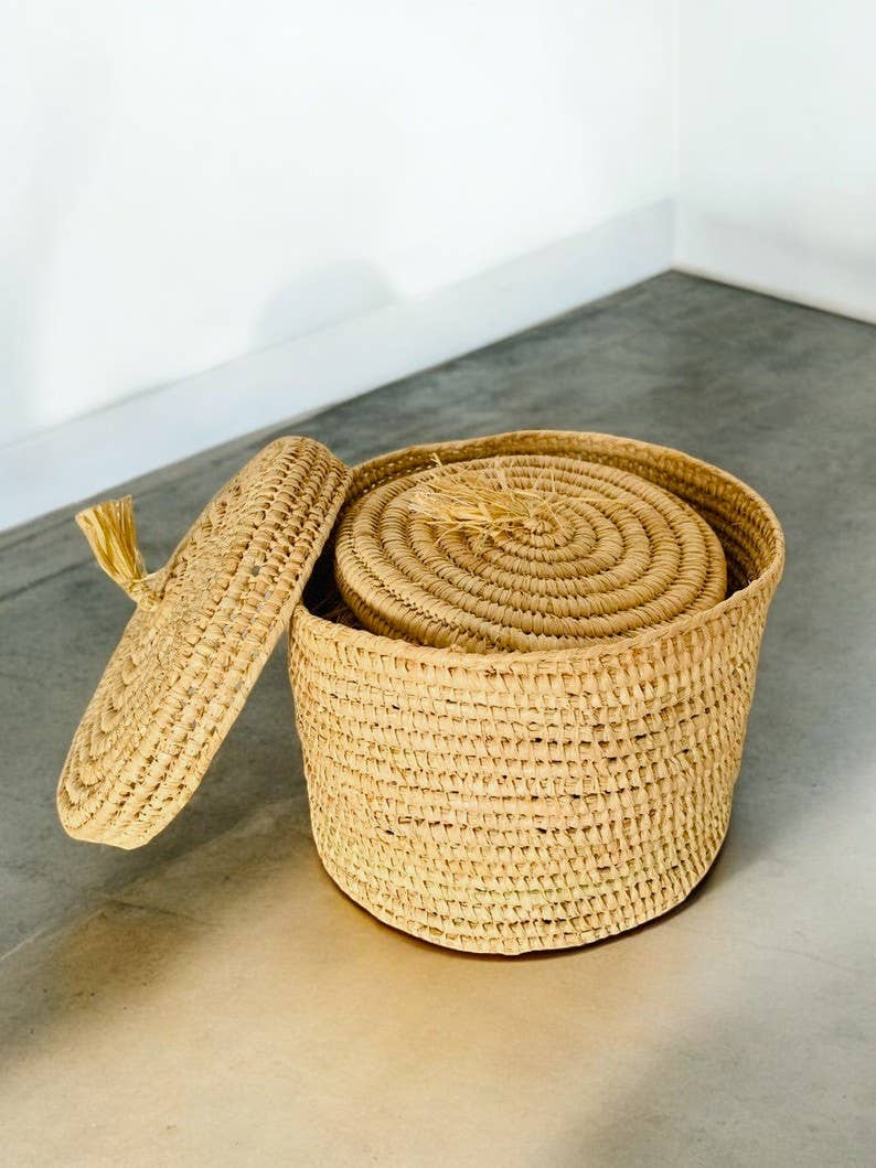 Gran Wholesale - Set of Handwoven Moroccan Raffia Baskets with Lids