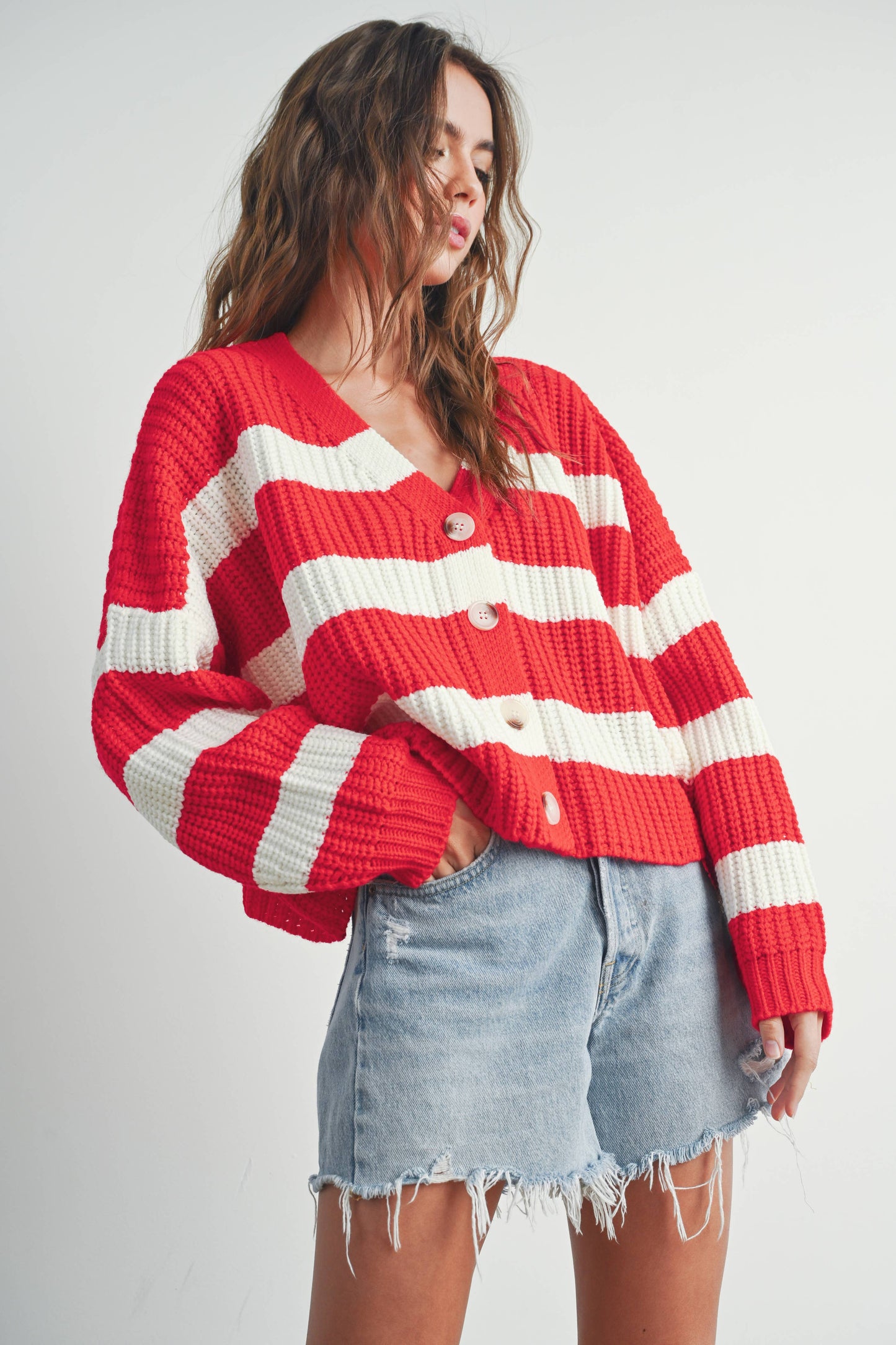 BUTTERMELON - Striped V-Neck Cardigan sweater with Buttons - BMC7331