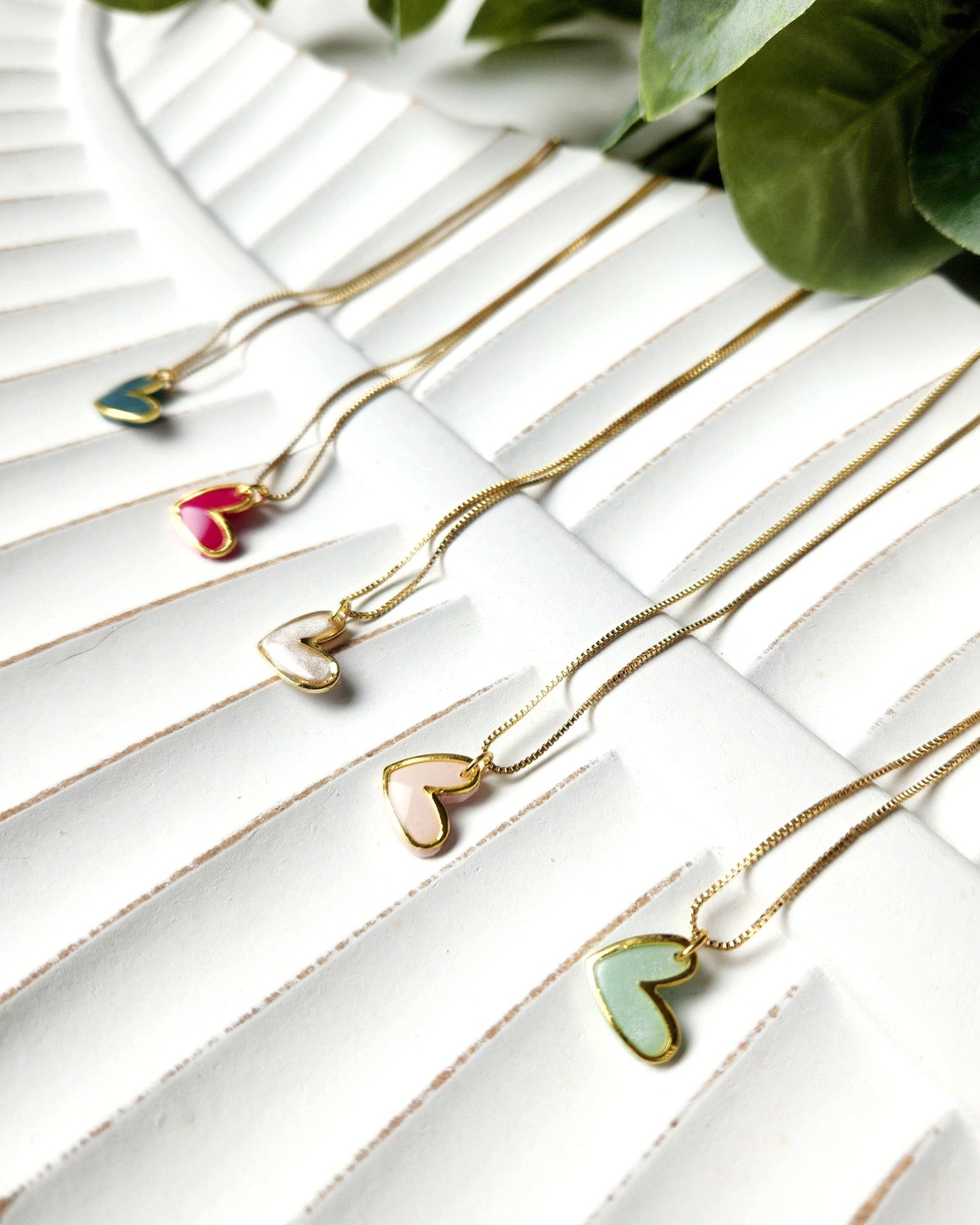 Twig & Rue boutique - Gold heart necklace