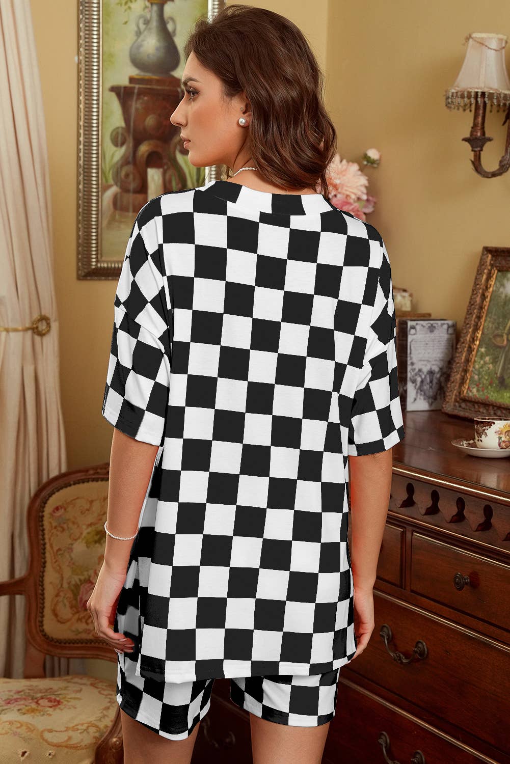 1 the Woman - Checkerboard Print V Neck Loose Tee and Shorts Lounge Set