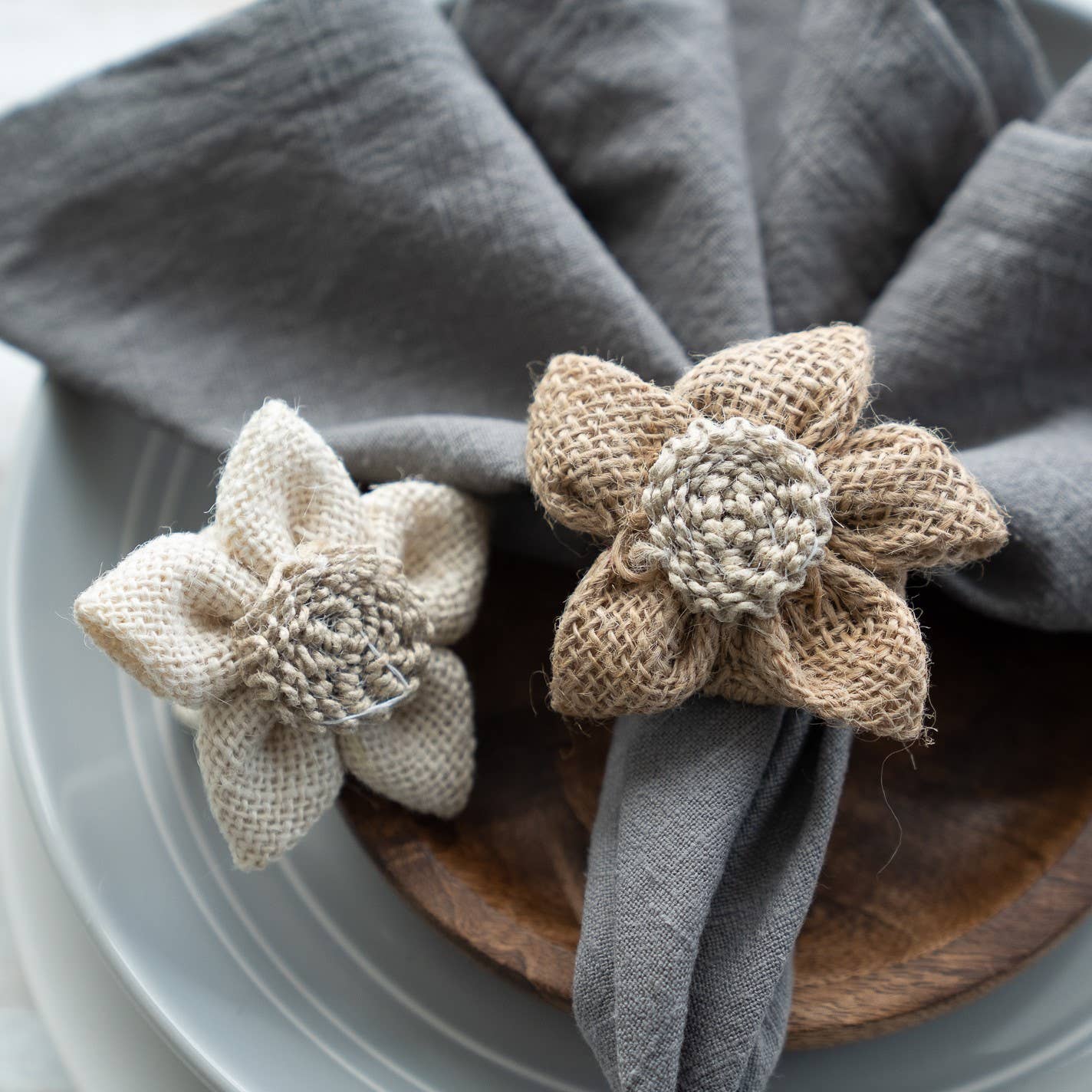 India Handicrafts Inc - Jute Net Flower Napkin Ring