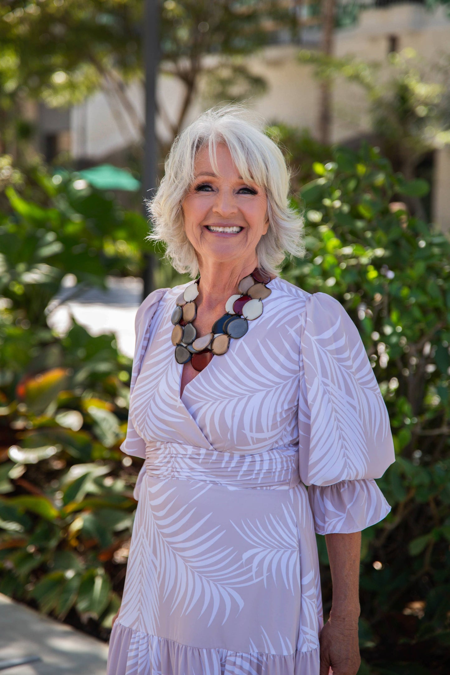 Organic Tagua Jewelry - Amigas Necklace