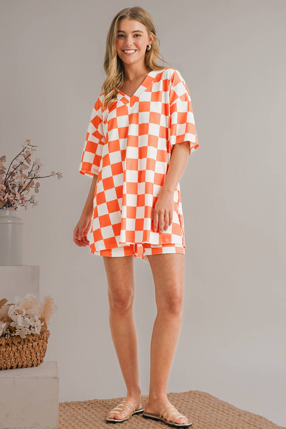 Aapparella - Checkered Print V Neck Top & Shorts Lounge Set | S-XL