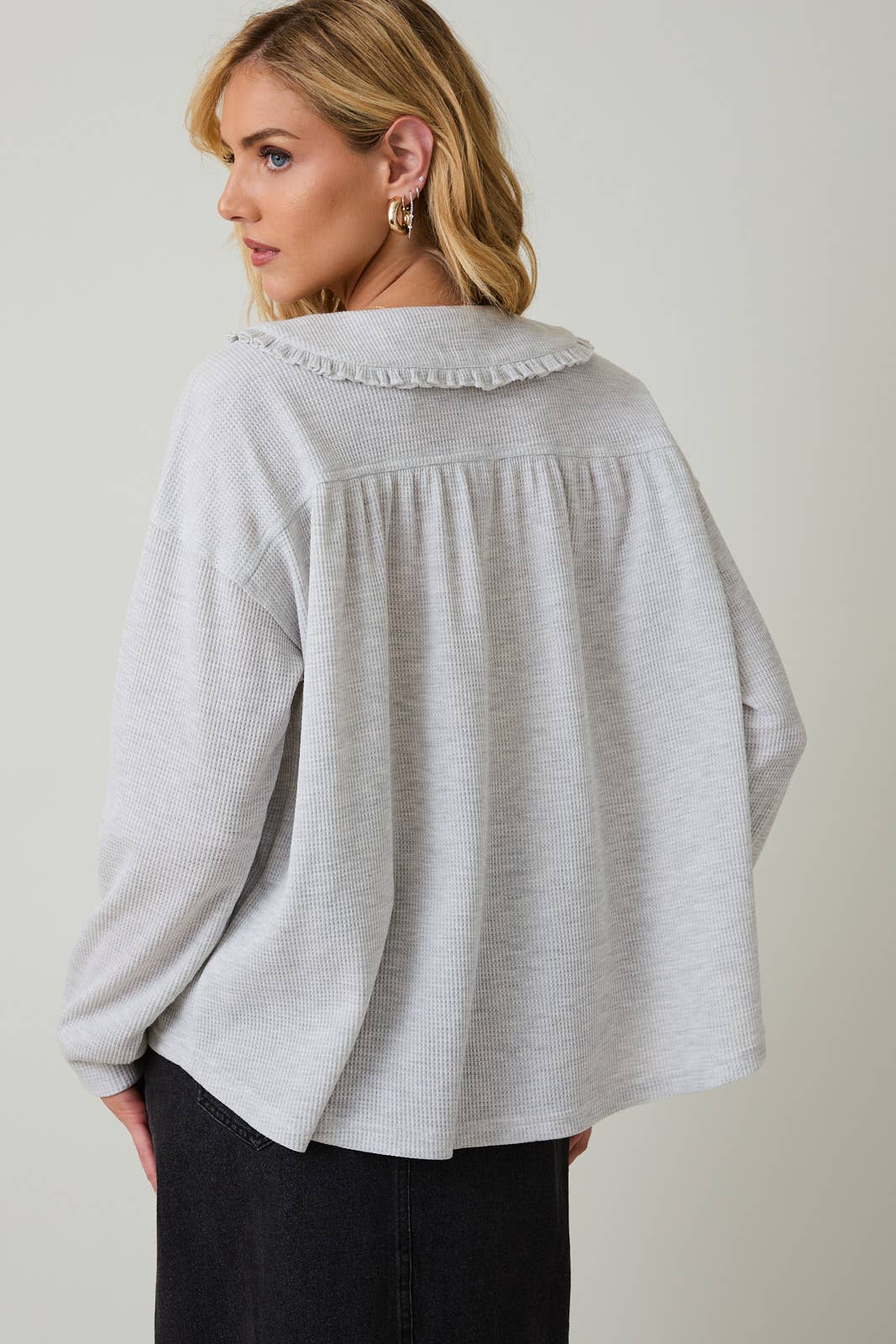 Sunday Edition by LE LIS - PETER PAN COLLARED THERMAL LONG SLEEVE BUTTON UP TOP