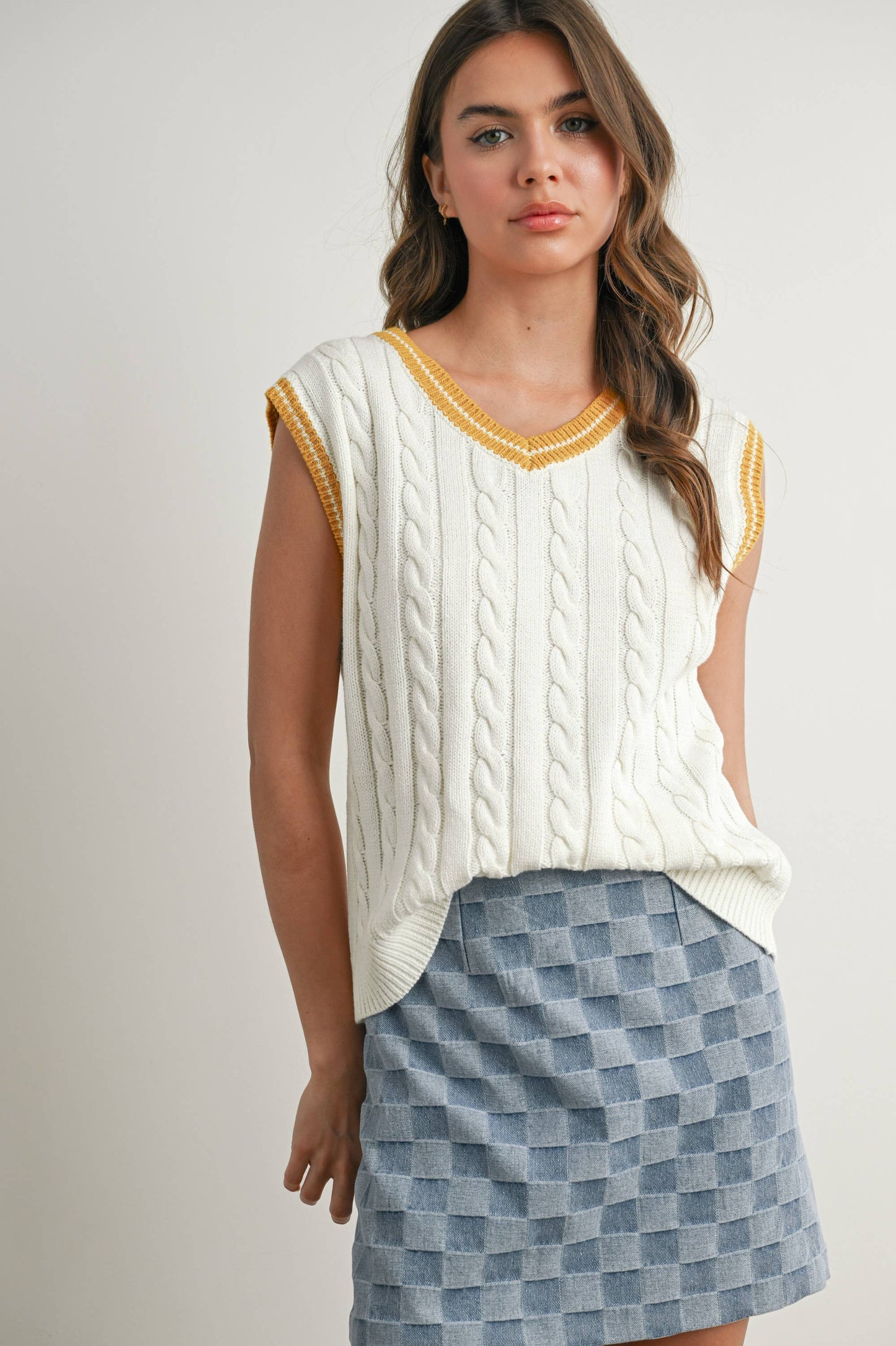 BUTTERMELON - Knitted Sweater Vest - BMW7708