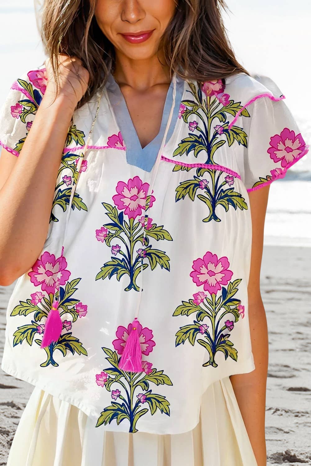 Aapparella - Floral Print Short Sleeve V Neck Blouse | Plus Size 1X-4X