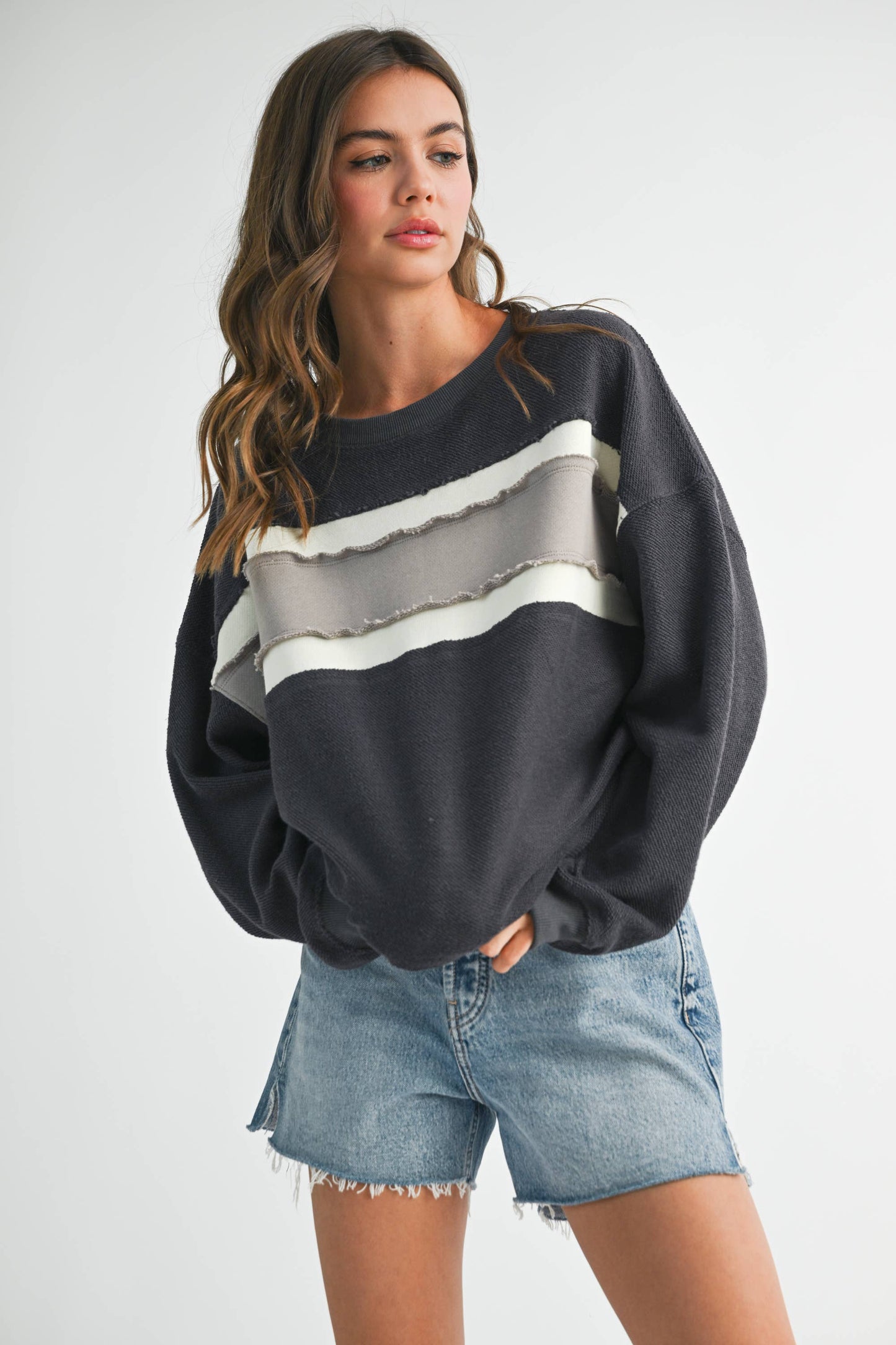AEMI + CO - 846AD Winnie Sweatshirt