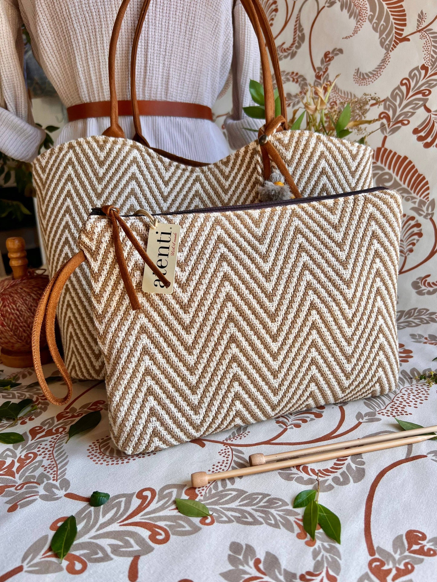 Atenti - Hanna Lolita: USA Made, Handbag with Matching Pouch