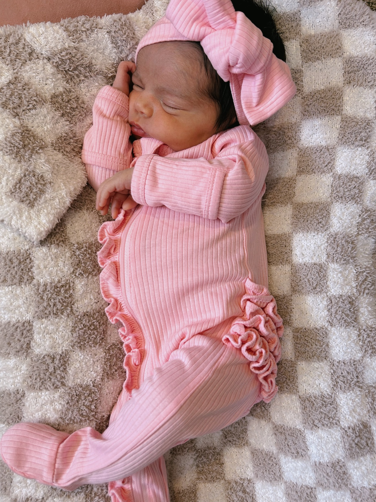 SIIX Collection - Pink / Organic Ribbed Frill Zip Footie (Baby - Kids)