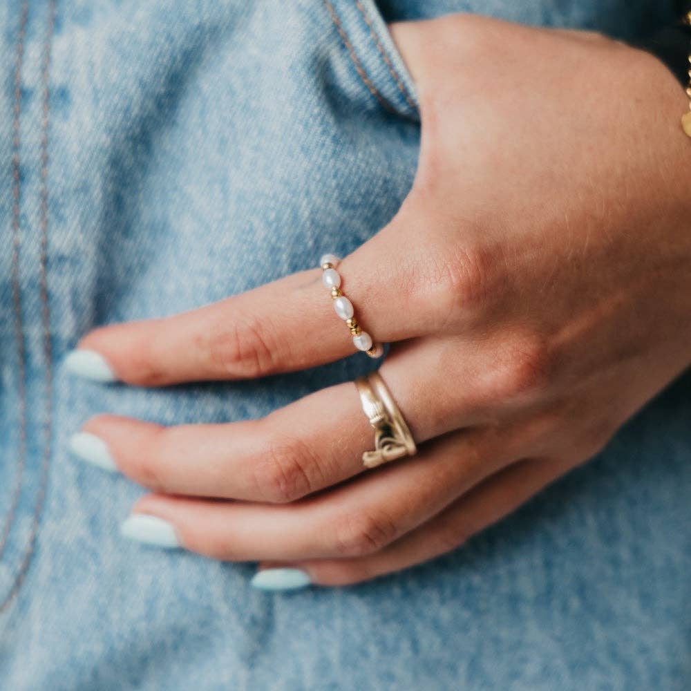 Pretty Simple - Delightful Pearl Ring - WATERPROOF