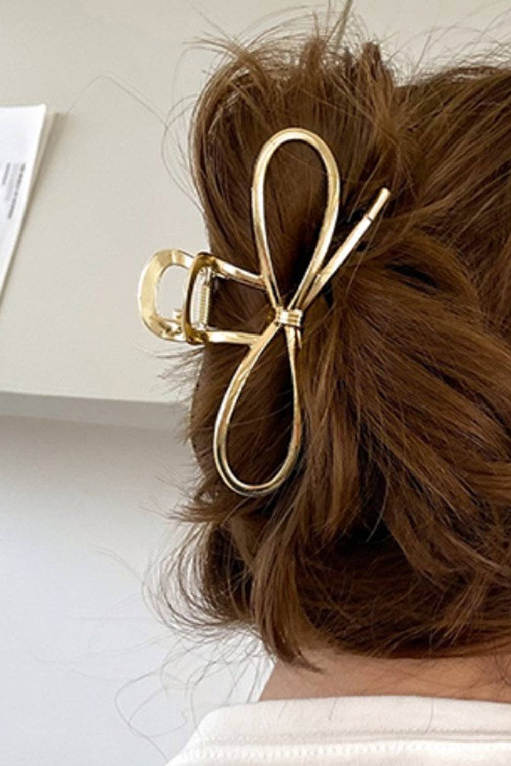 Lovesoft - Gold Bowknot Shape Claw Clip
