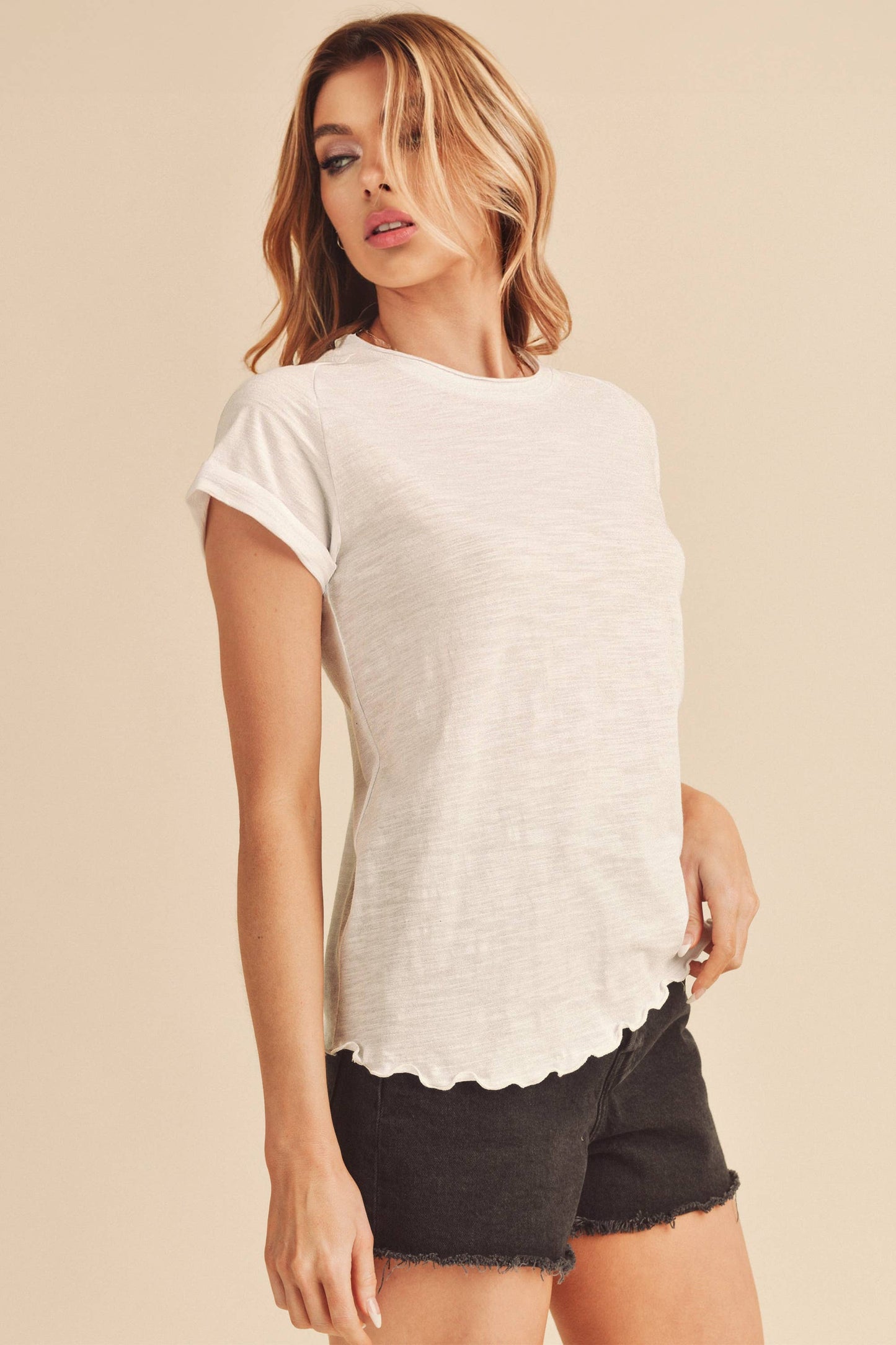 AEMI + CO - 8219BK Gwen Tee