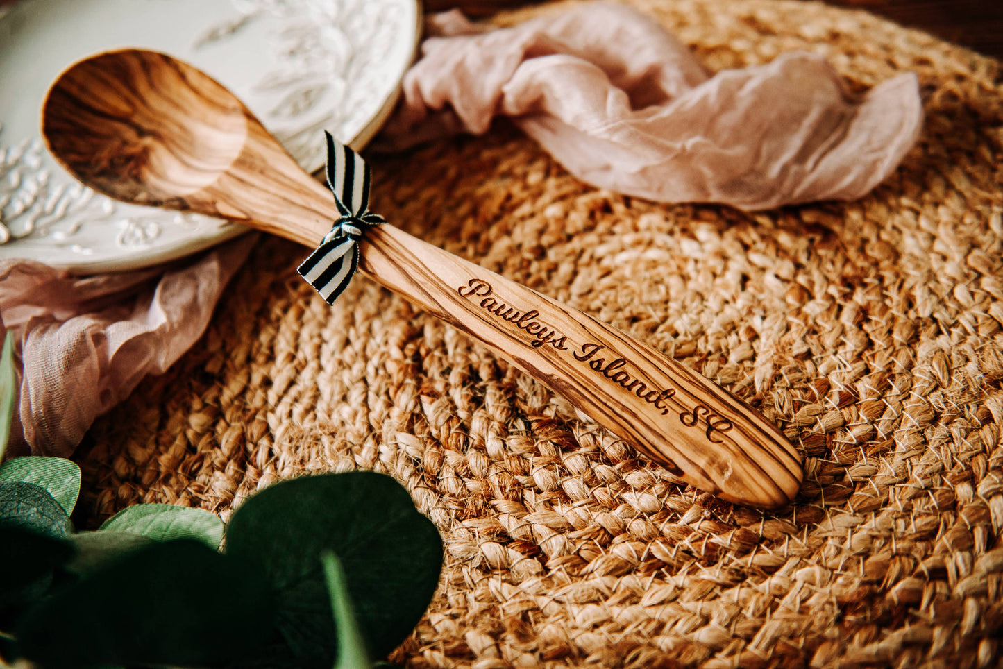 The Lillie Pad - Custom City Name Olive Wood Serving Spoon & Towel Gift Set