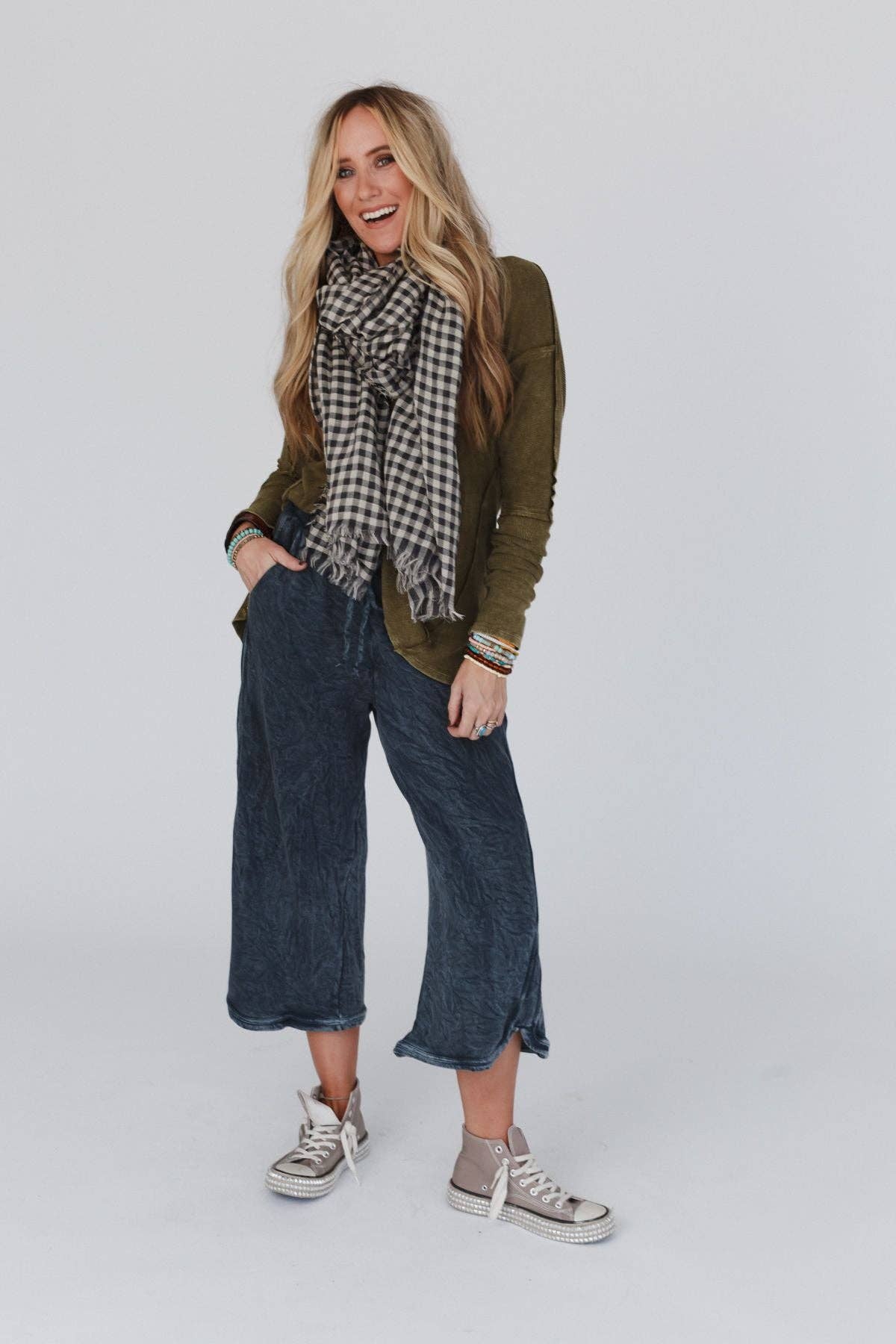 Three Bird Nest - So Comfy Wide Leg Pant Petite Length - New Navy
