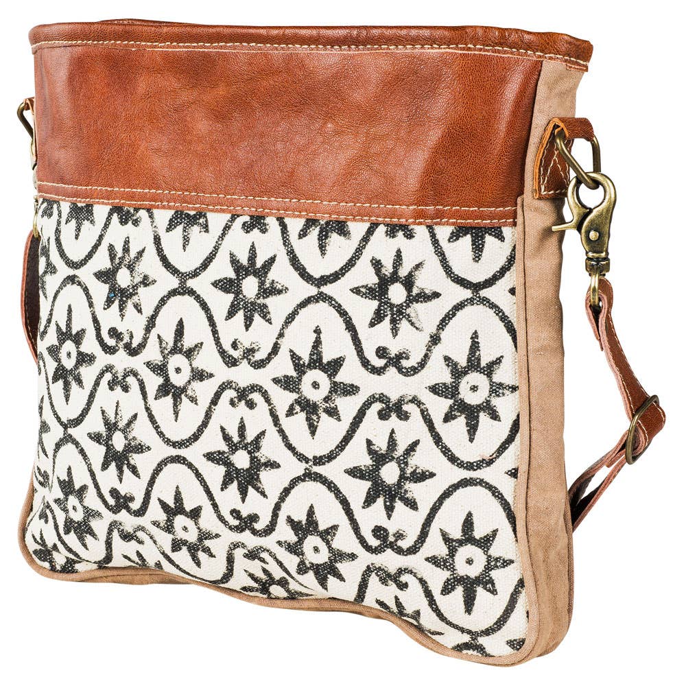 Clea Ray Canvas Bags & Clothing - Vintage Tapestry Fabric With Leather Trim And Zipper Closure