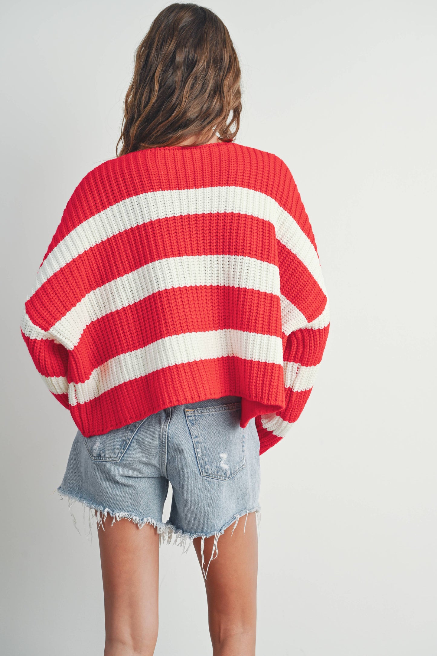 BUTTERMELON - Striped V-Neck Cardigan sweater with Buttons - BMC7331