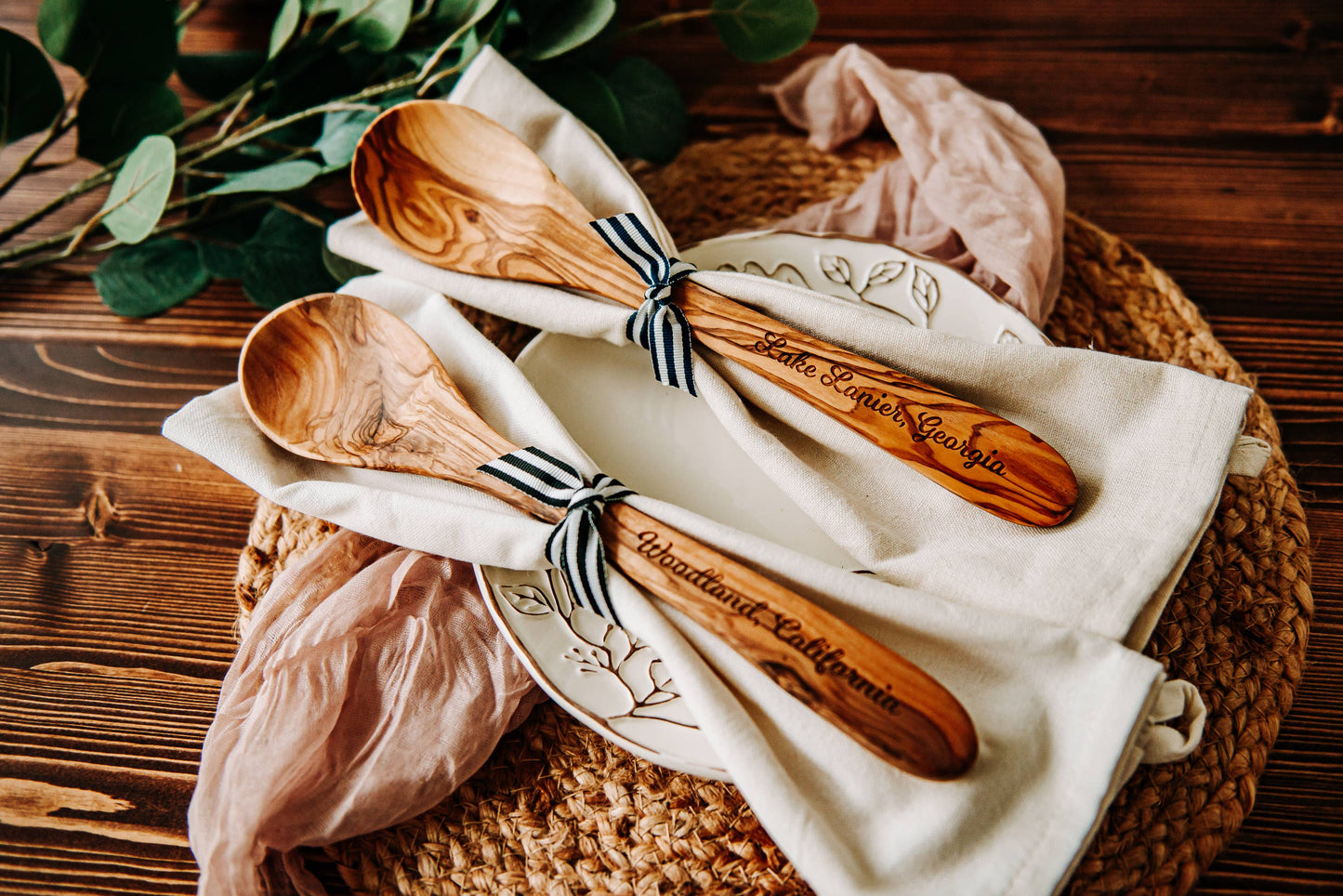 The Lillie Pad - Custom City Name Olive Wood Serving Spoon & Towel Gift Set