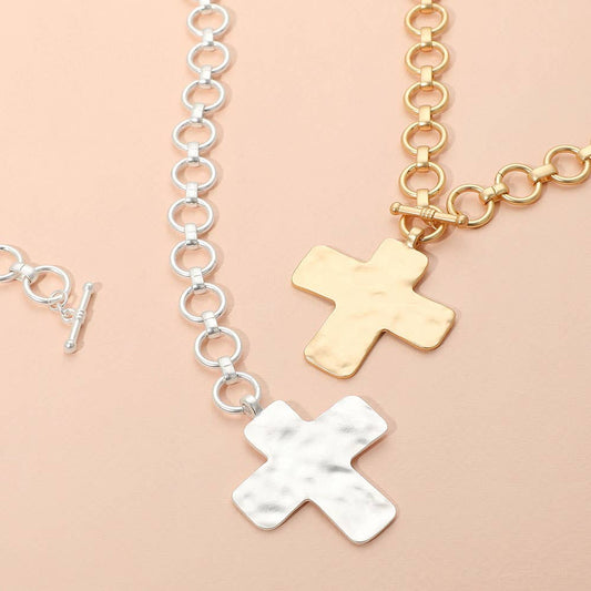 Sensibling Corp. - Hammered Matte Metal Cross Pendant Chunky Chain Toggle Necklace