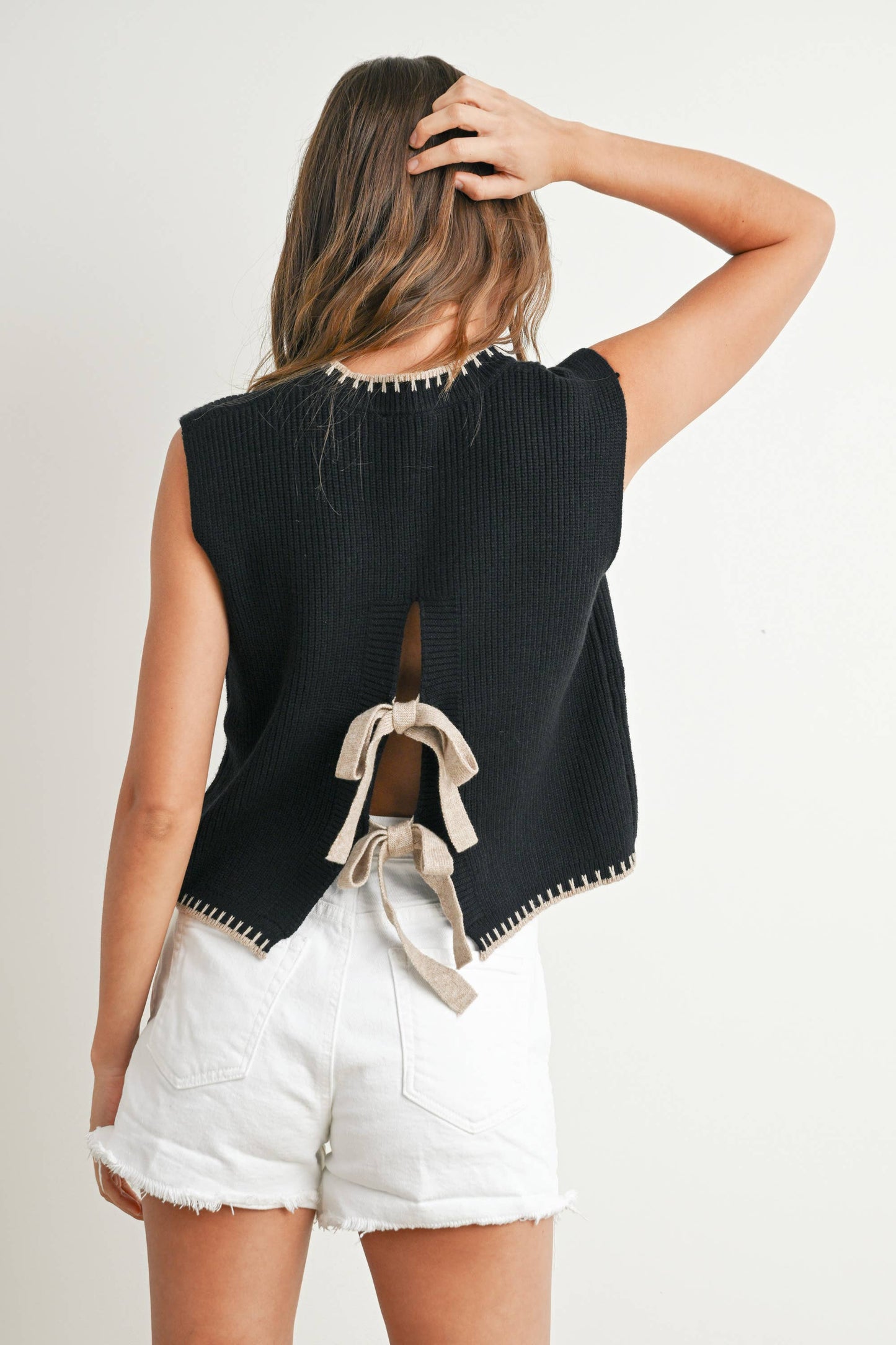 BUTTERMELON - Soft Ribbed Sweater Vest - BMW7623