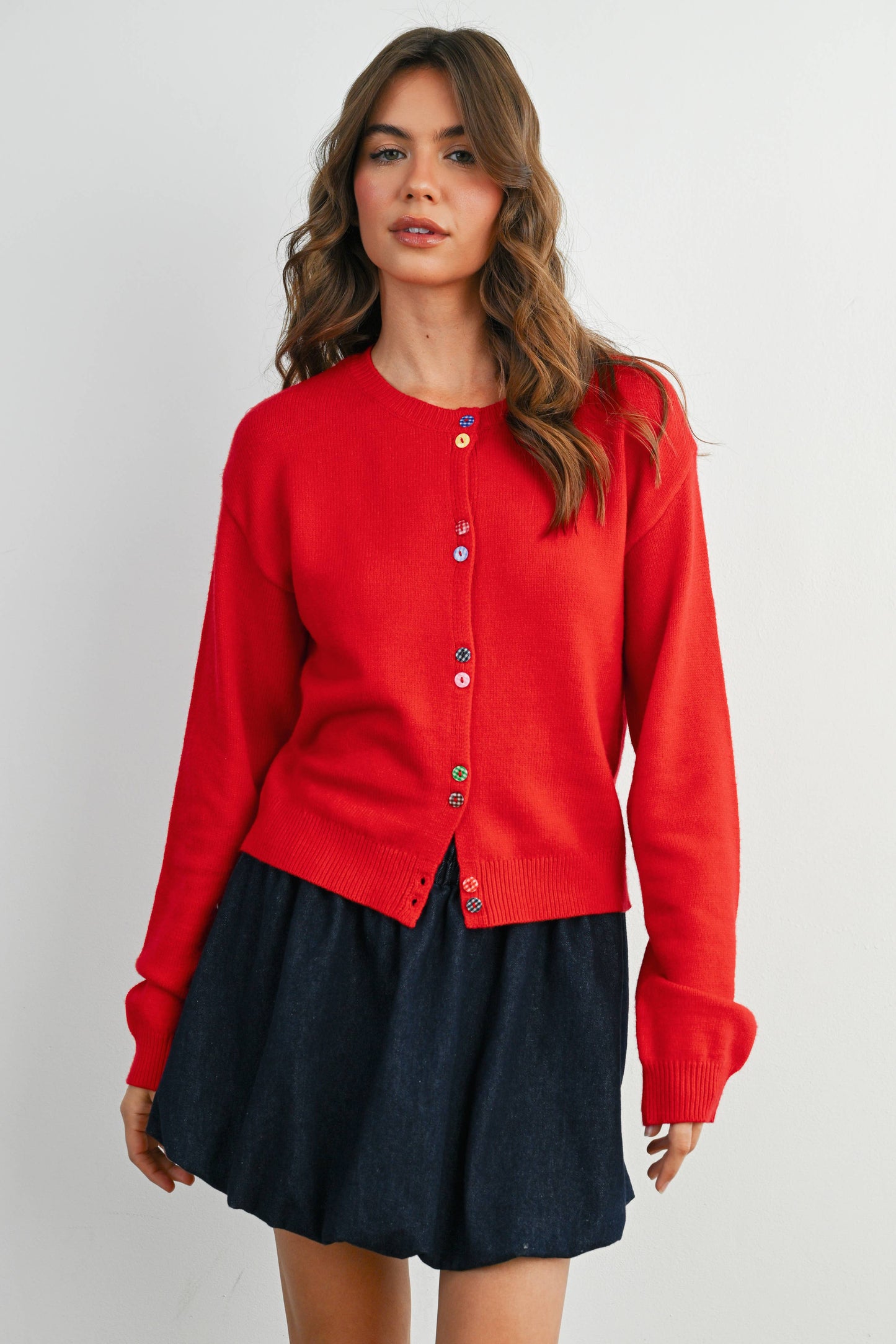 BUTTERMELON - Long Sleeve Buttoned Cropped Cardigan Sweater - BMC7906