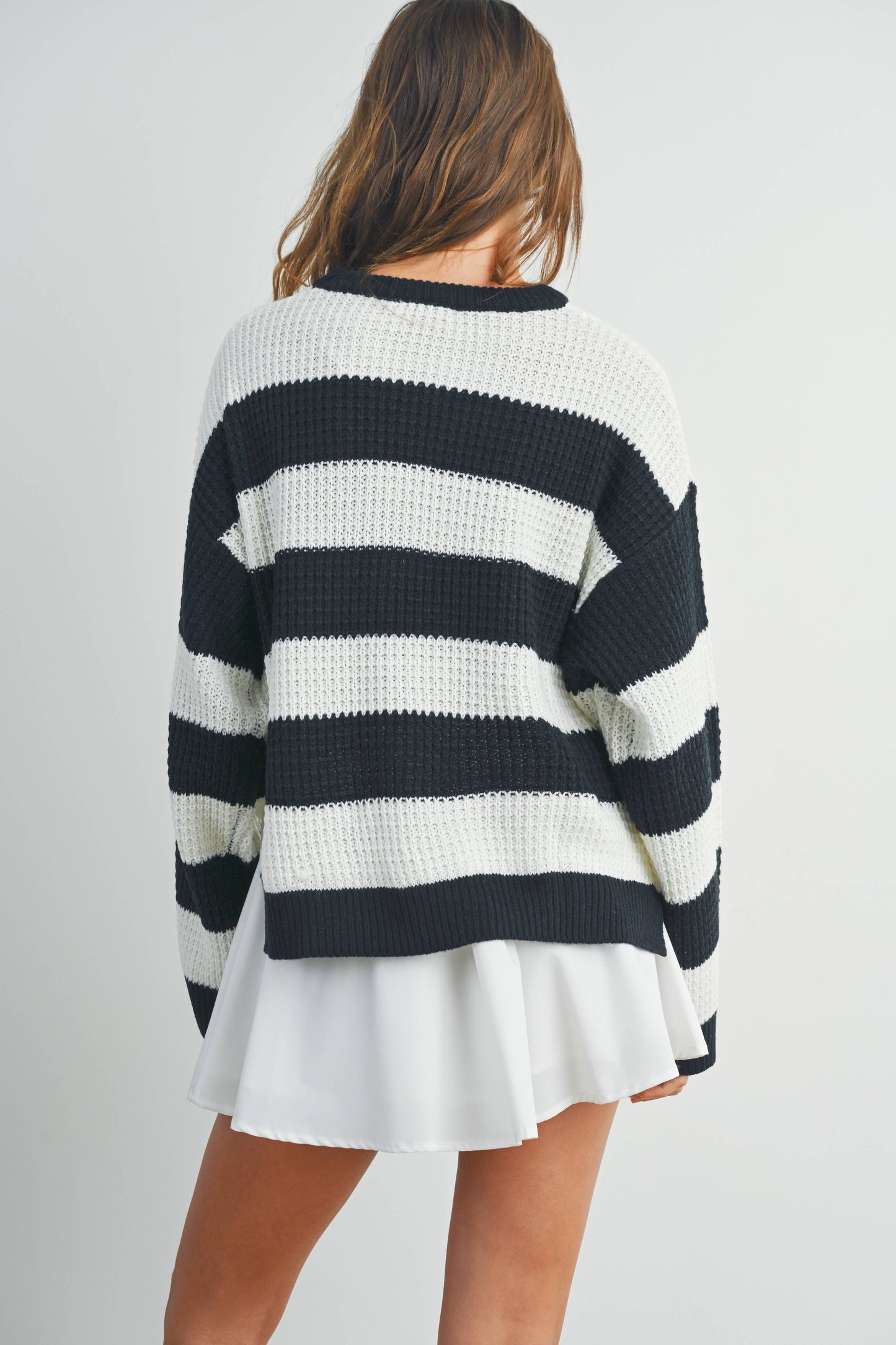 BUTTERMELON - Striped Round Neck Long Sleeve Sweater - BMW7329