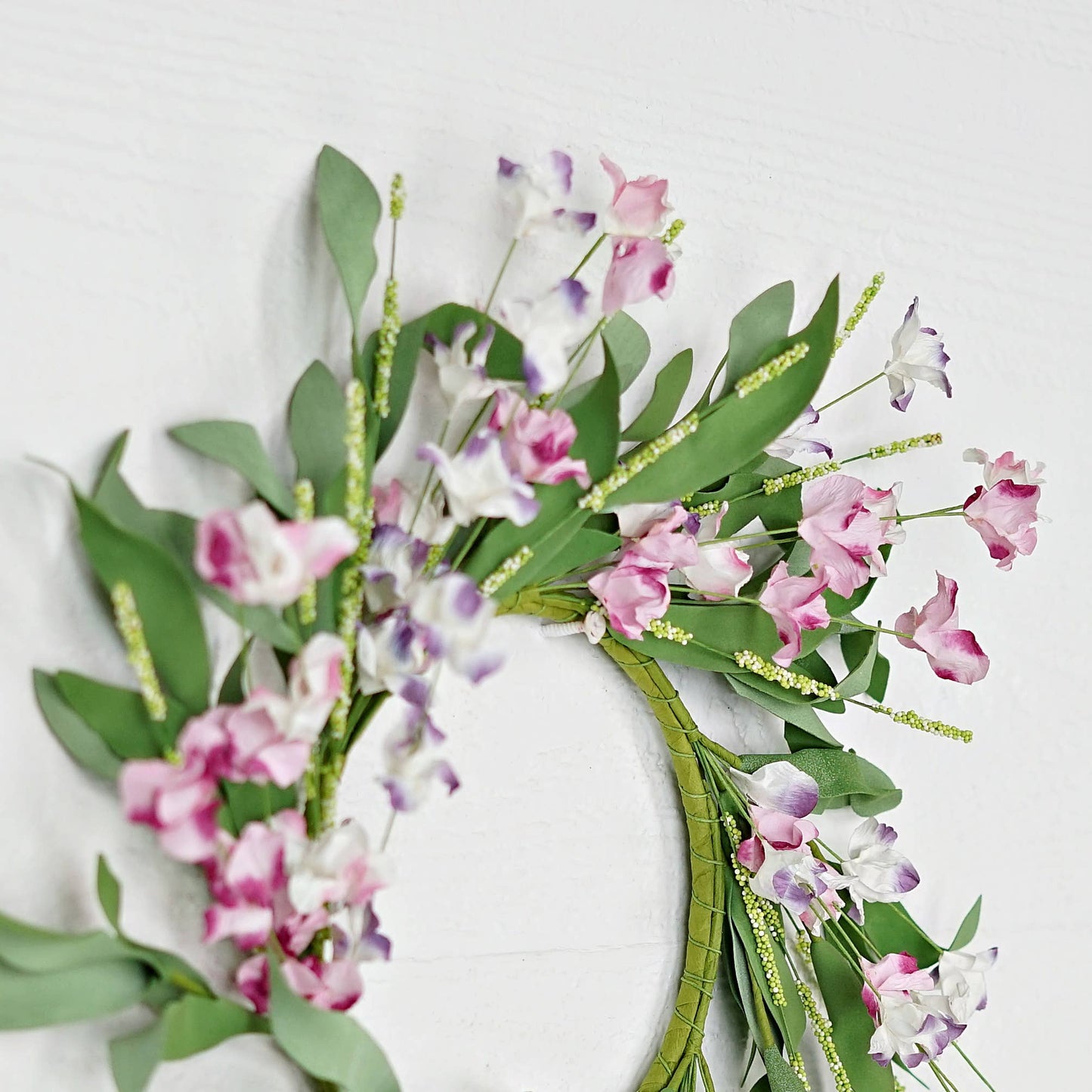 Holiday Depot Inc. - 35122- 16in(6.5)Wreath-Pink Purple Mountain Flowers