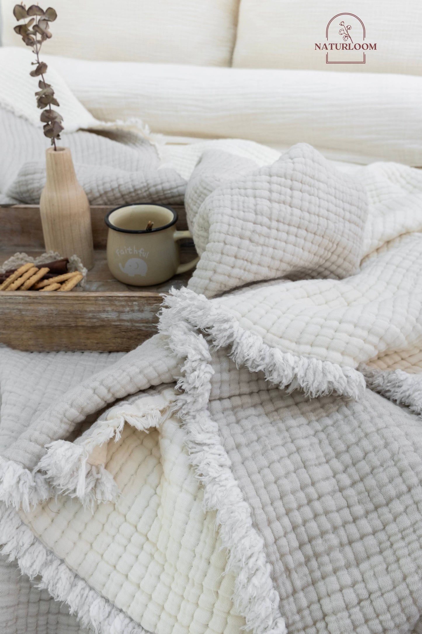 Naturloom - 6 Layer Organic GOTS Certified Muslin Quilt - Natural Comfort, Breathable & Cozy Year Round