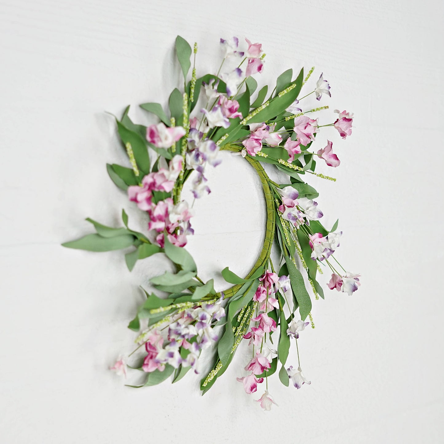 Holiday Depot Inc. - 35122- 16in(6.5)Wreath-Pink Purple Mountain Flowers