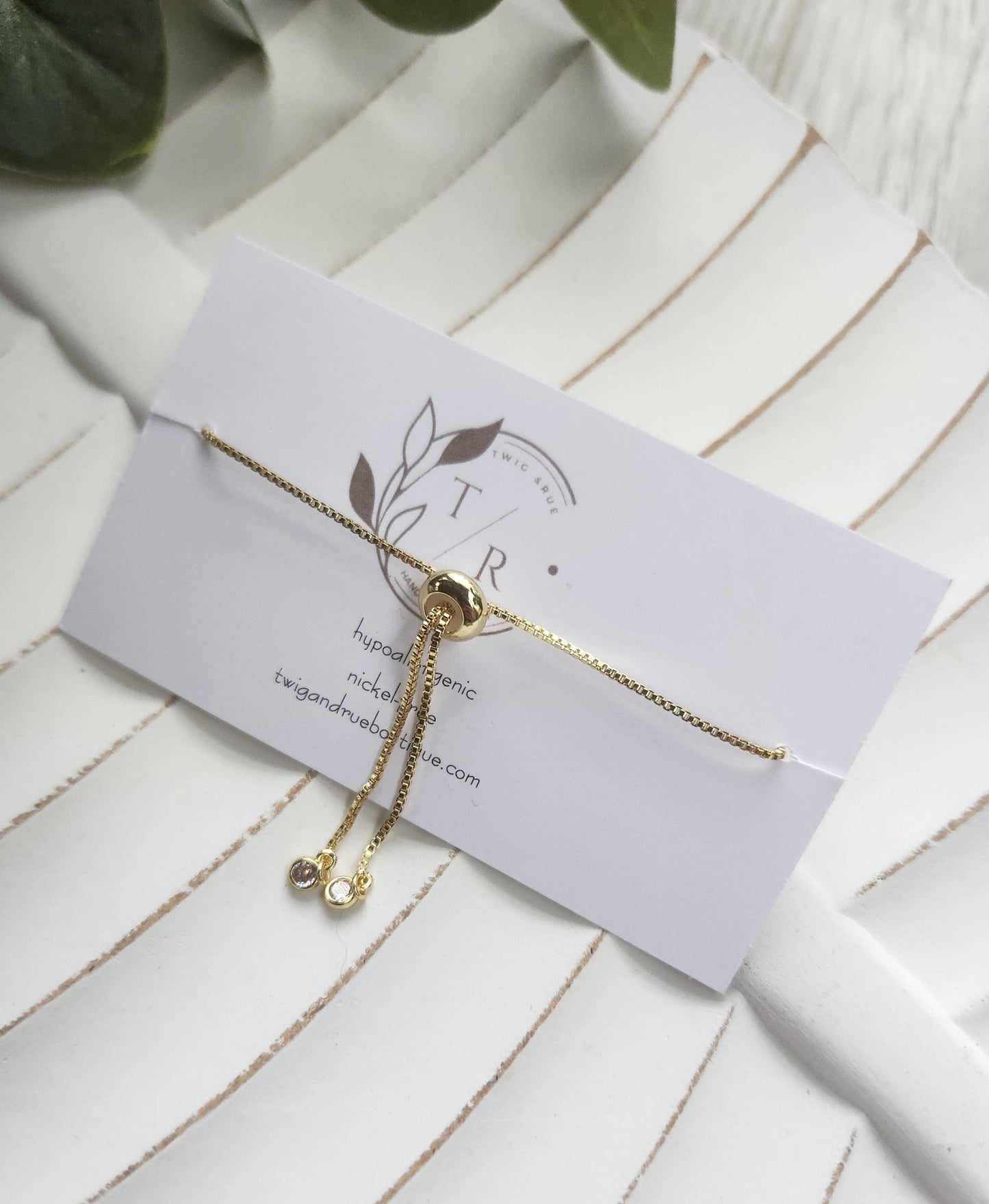 Twig & Rue boutique - Gold Heart Slider Bracelet- 18k gold plated