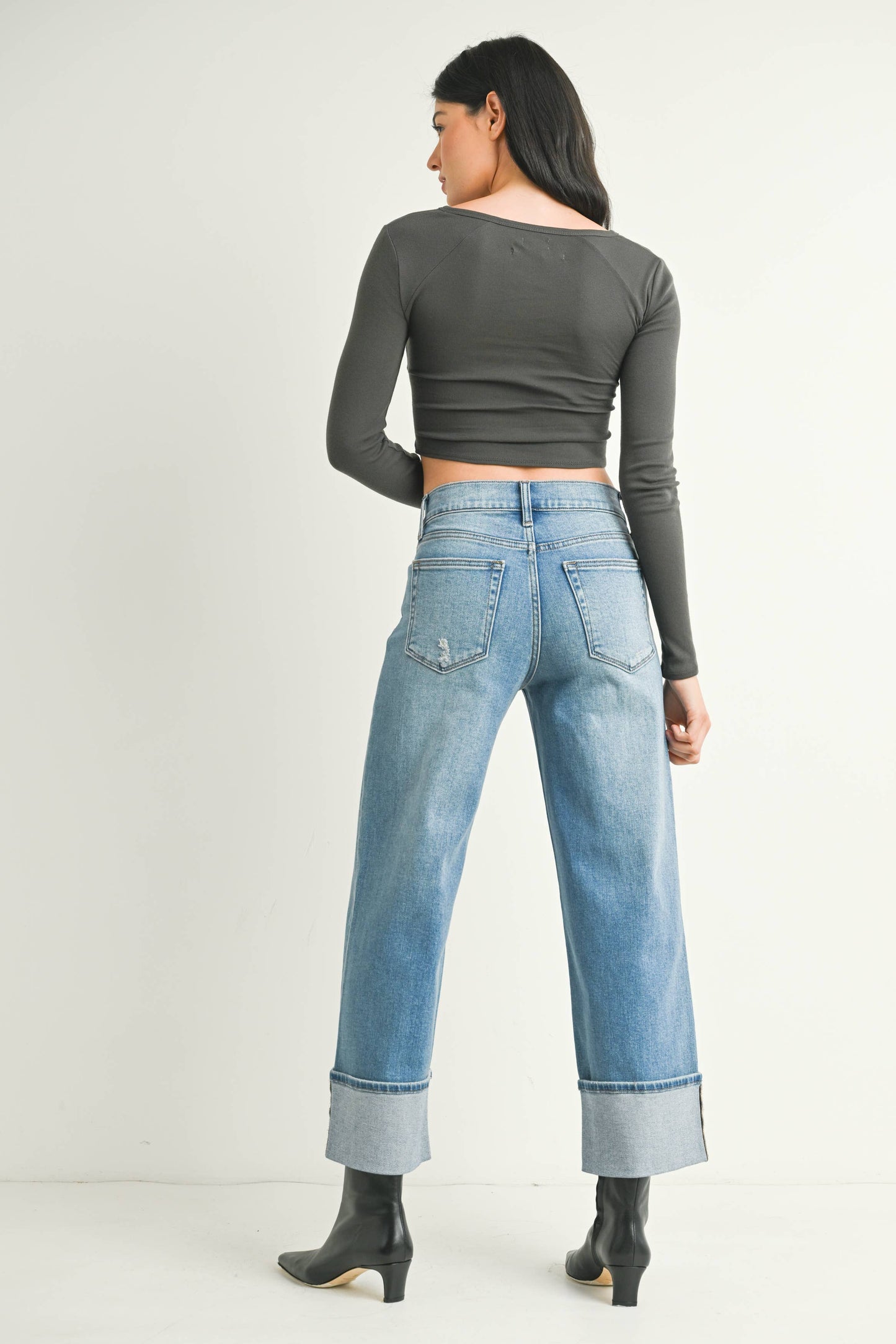 JBD - DP847 - MD - Petite Cuffed Slim Wide