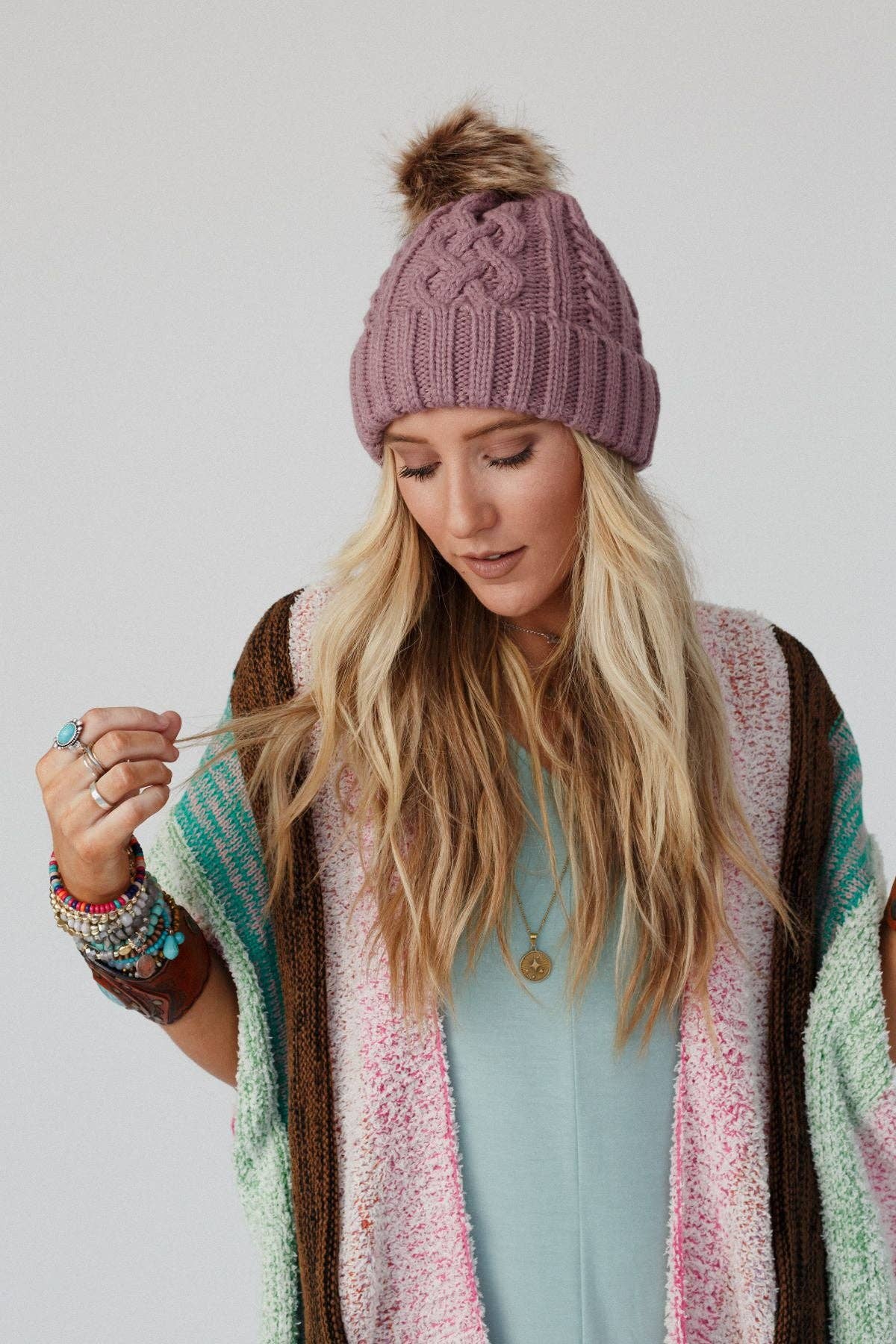 Three Bird Nest - Cable Knit Faux Fur Pom Beanie - Mauve