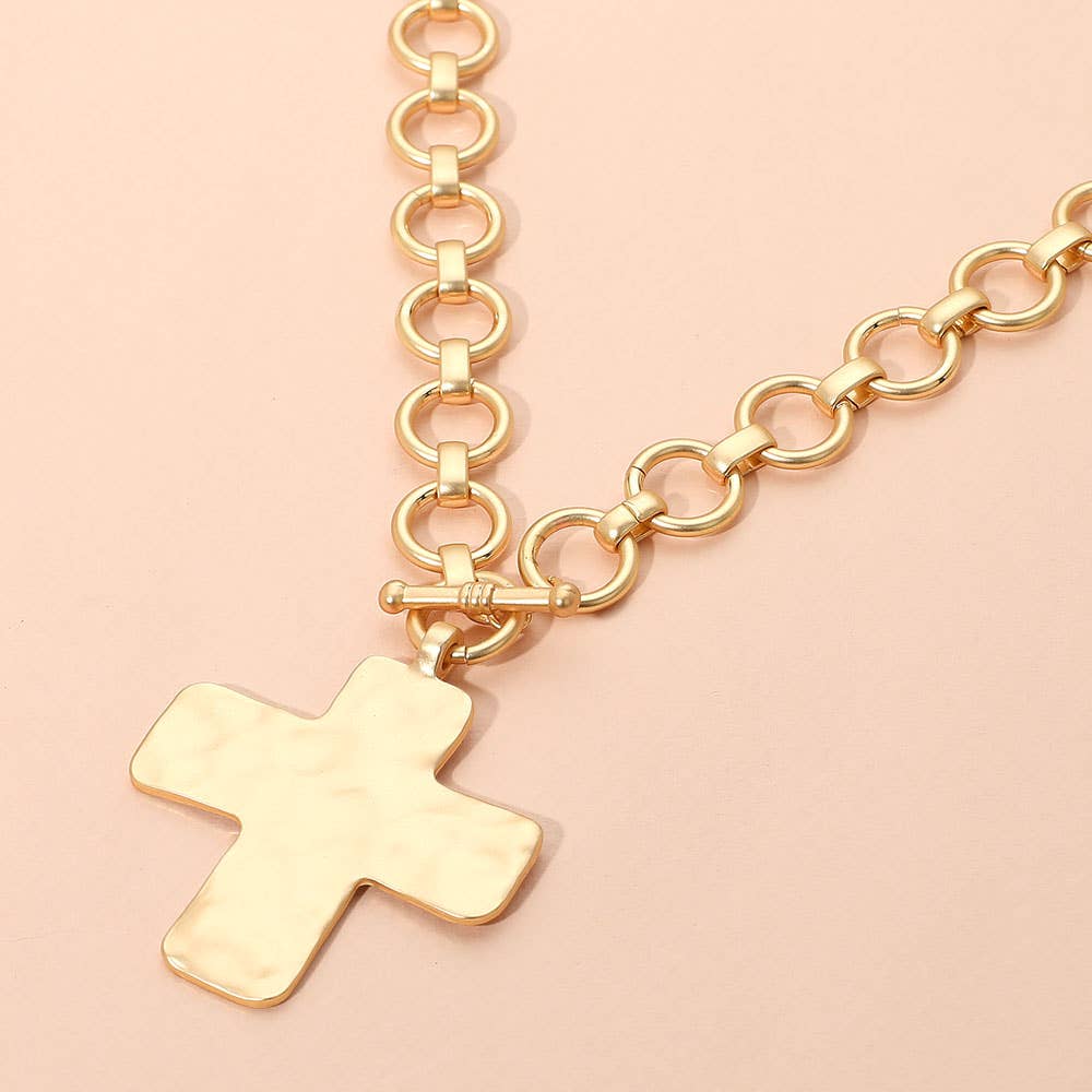 Sensibling Corp. - Hammered Matte Metal Cross Pendant Chunky Chain Toggle Necklace