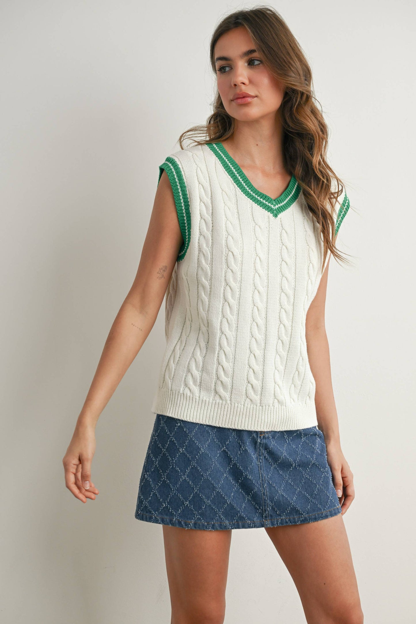 BUTTERMELON - Knitted Sweater Vest - BMW7708