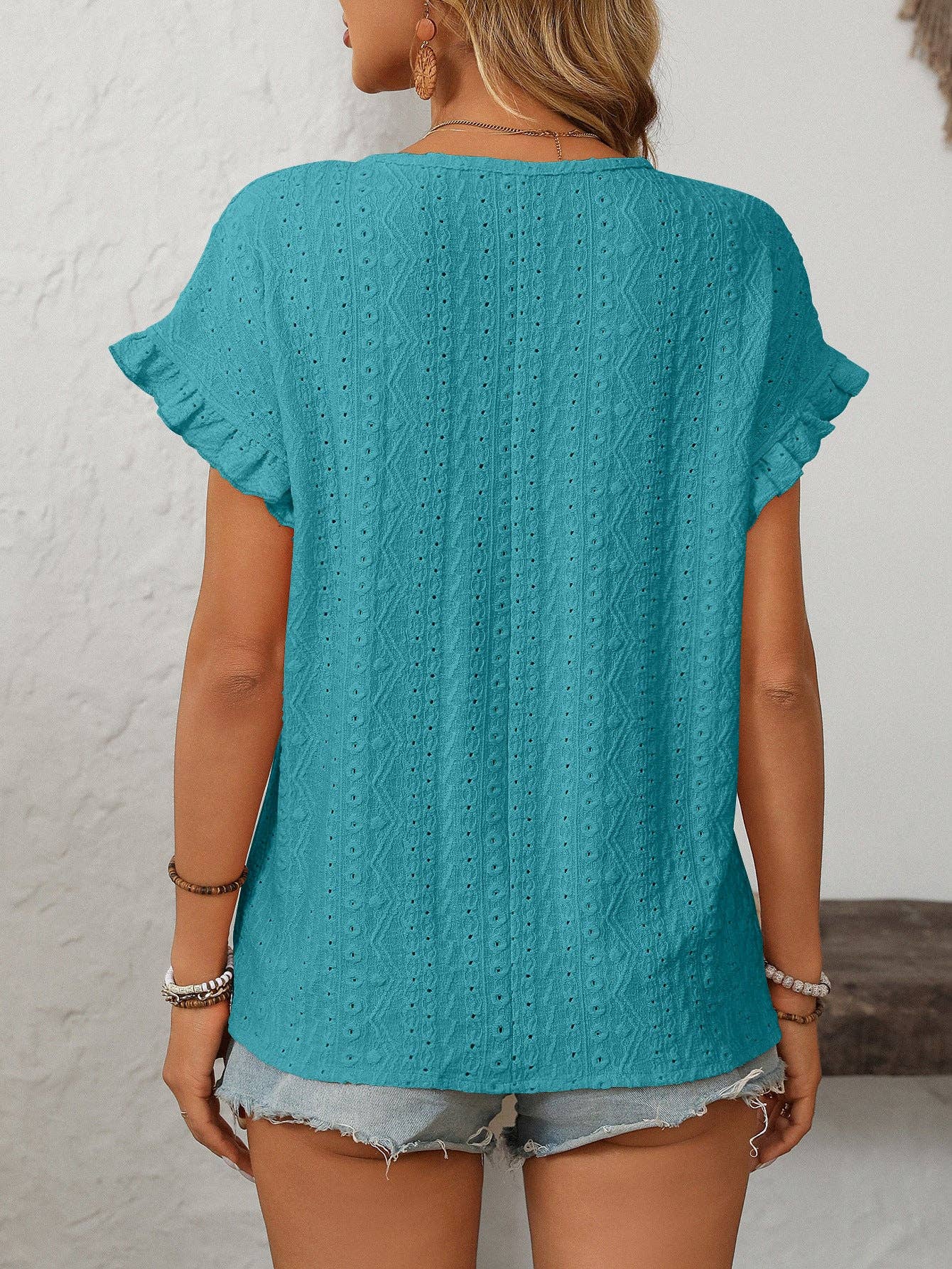 Lovesoft - Solid Color Crewneck Sweet Short-Sleeve Hollow-Out Top