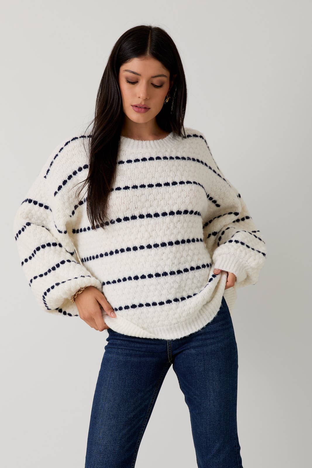 Sunday Edition by LE LIS - ROUND NECK BALLOON LONG SLEEVE SWEATER