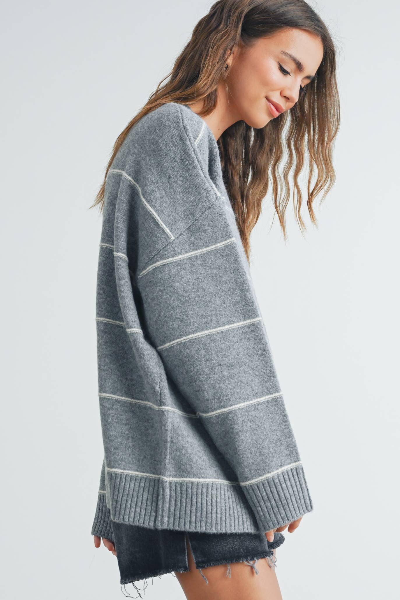 BUTTERMELON - Striped Pattern Drop Shoulder Sweater - BMW7421