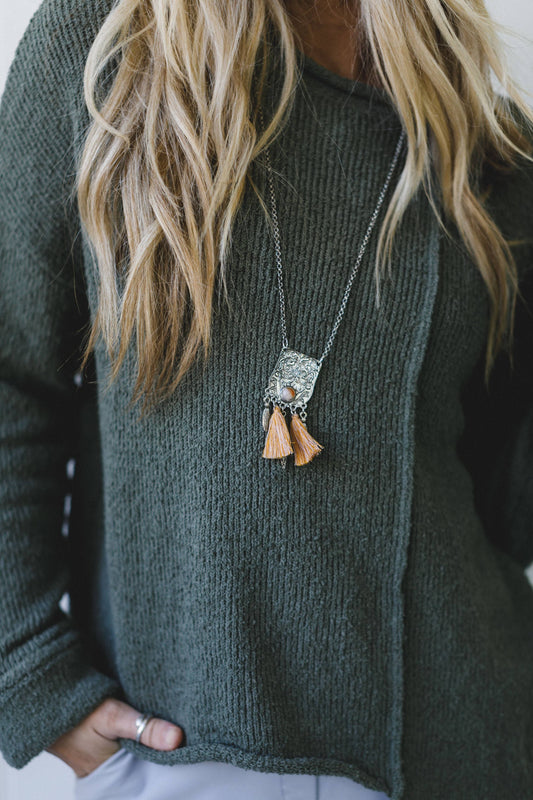 Three Bird Nest - Western Plains Pendant Necklace - Silver